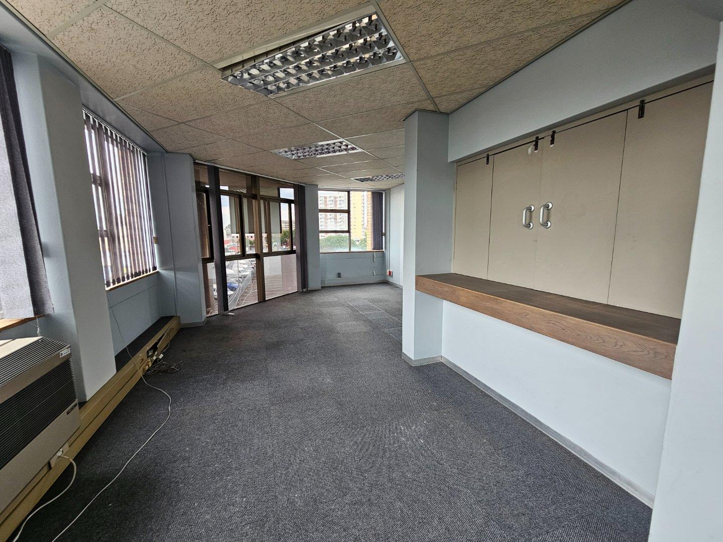 Office Space to rent at Louwville Place in Bellville CBD