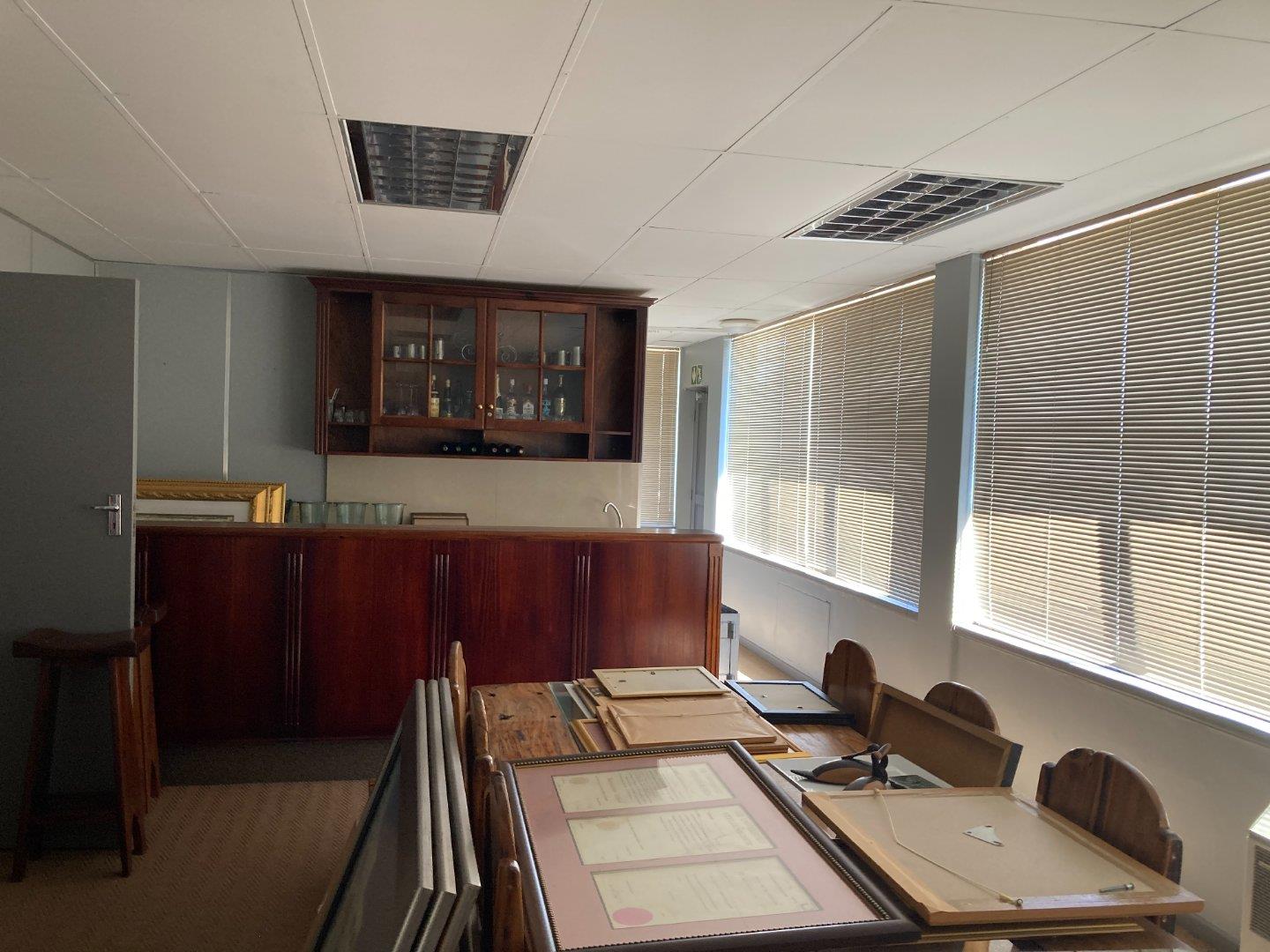 195m² Office Space to rent at Somerset Centre in Somerset West Central