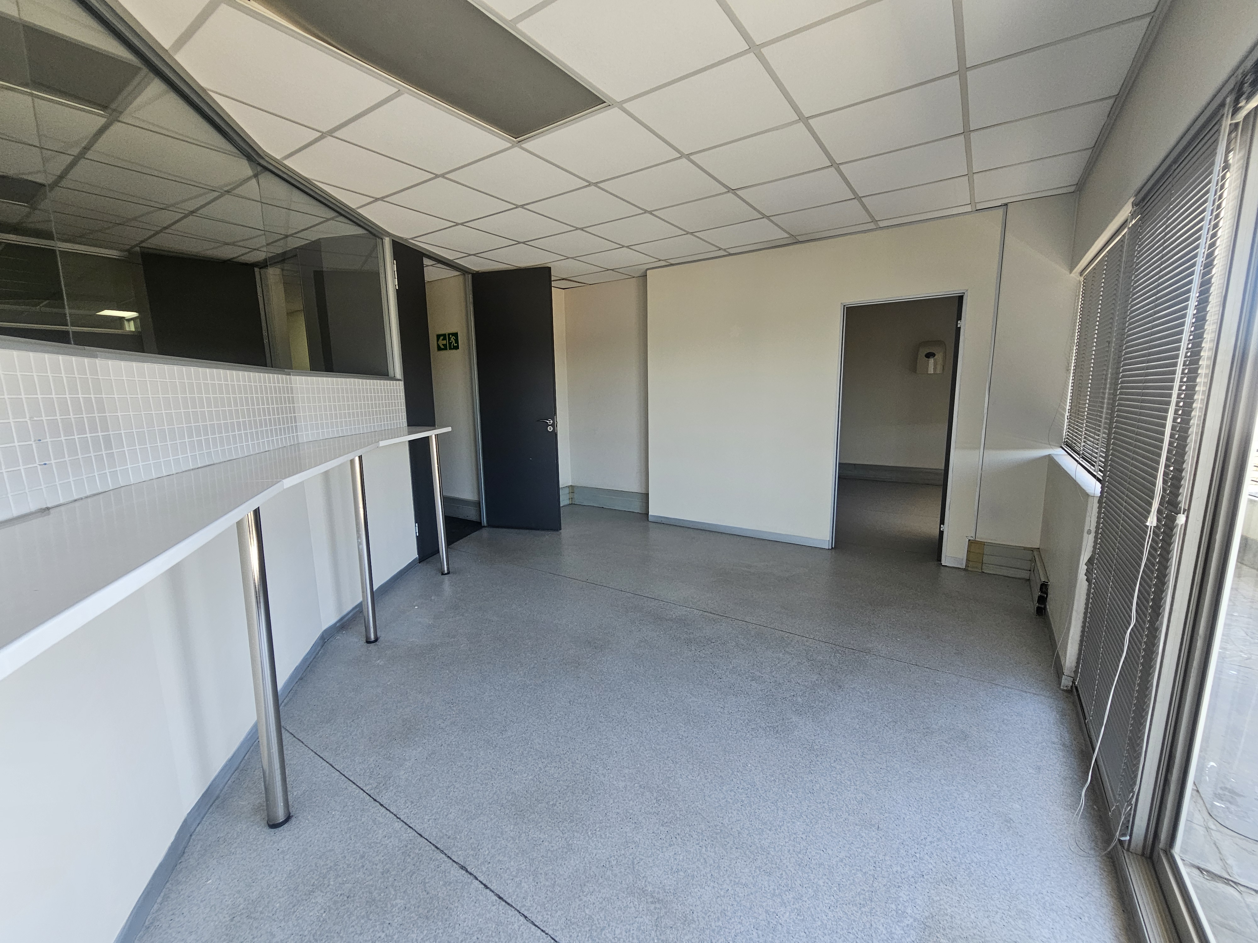 858m² Office Space to rent at Bloemhof in Bo Oakdale