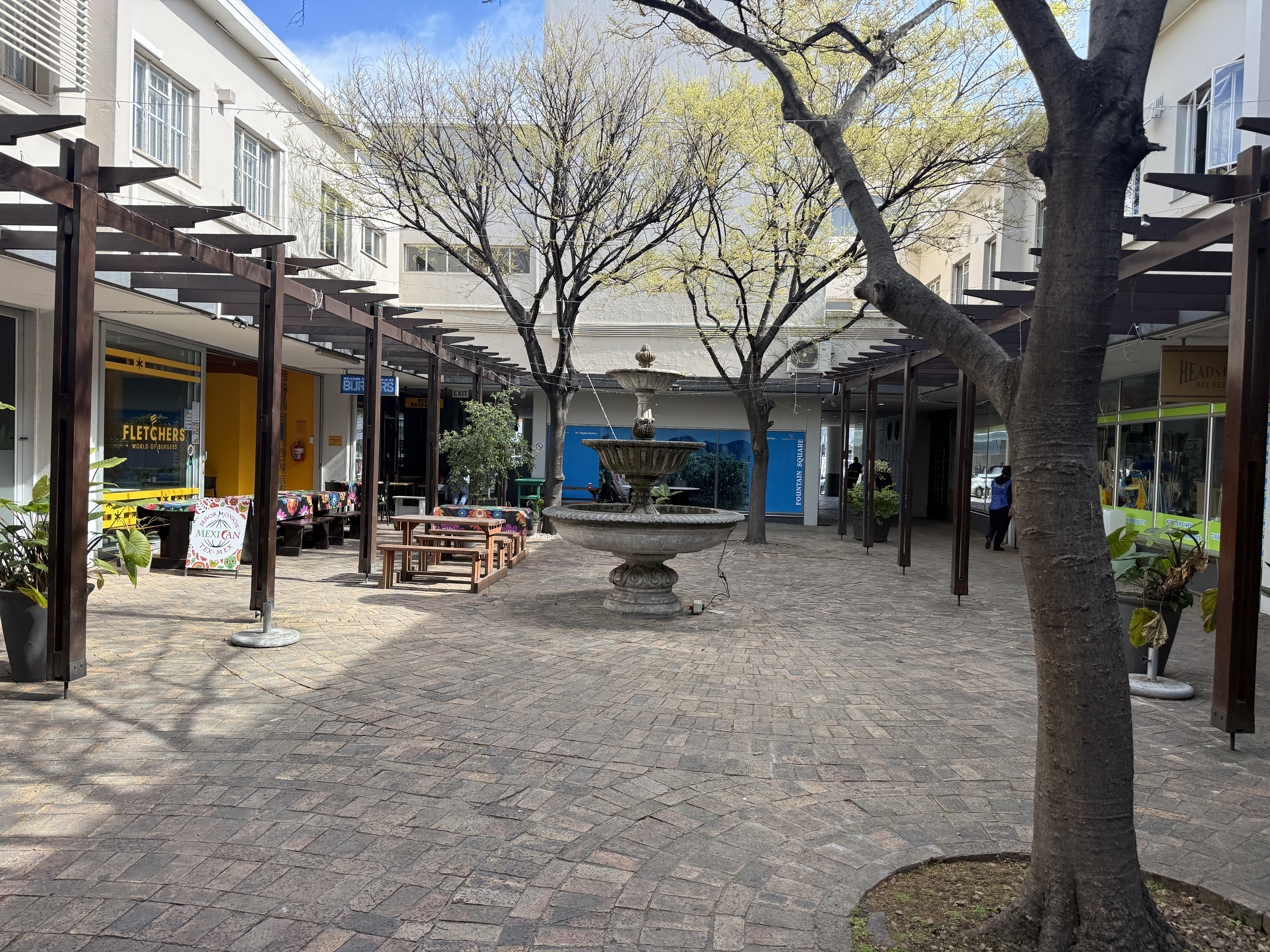 56m² Retail Shops to rent at Fountain Square - Somerset West in Somerset West