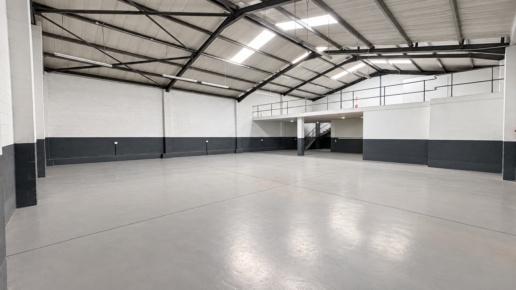 420m² Warehouse to rent at Gunners Factory Park in Epping Industrial