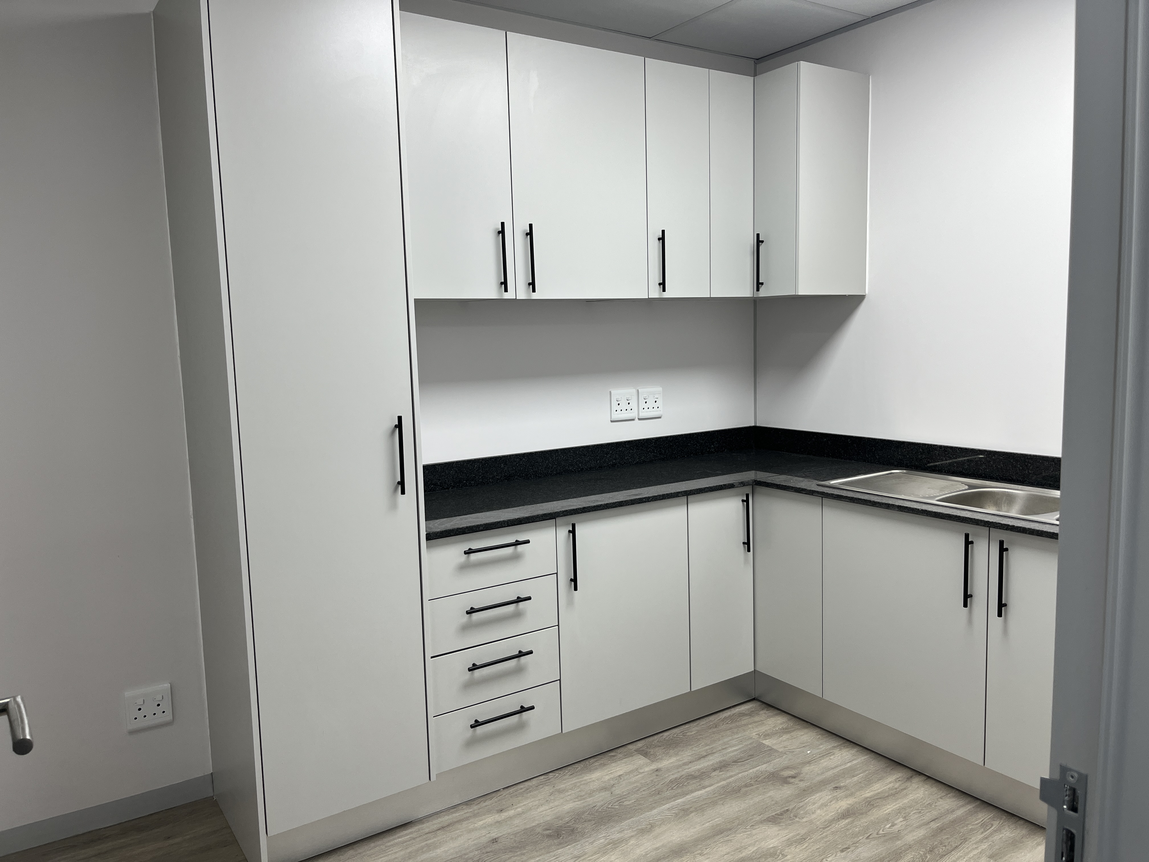 260m² Office Space to rent at Infinity Office Park Fourways in Dainfern