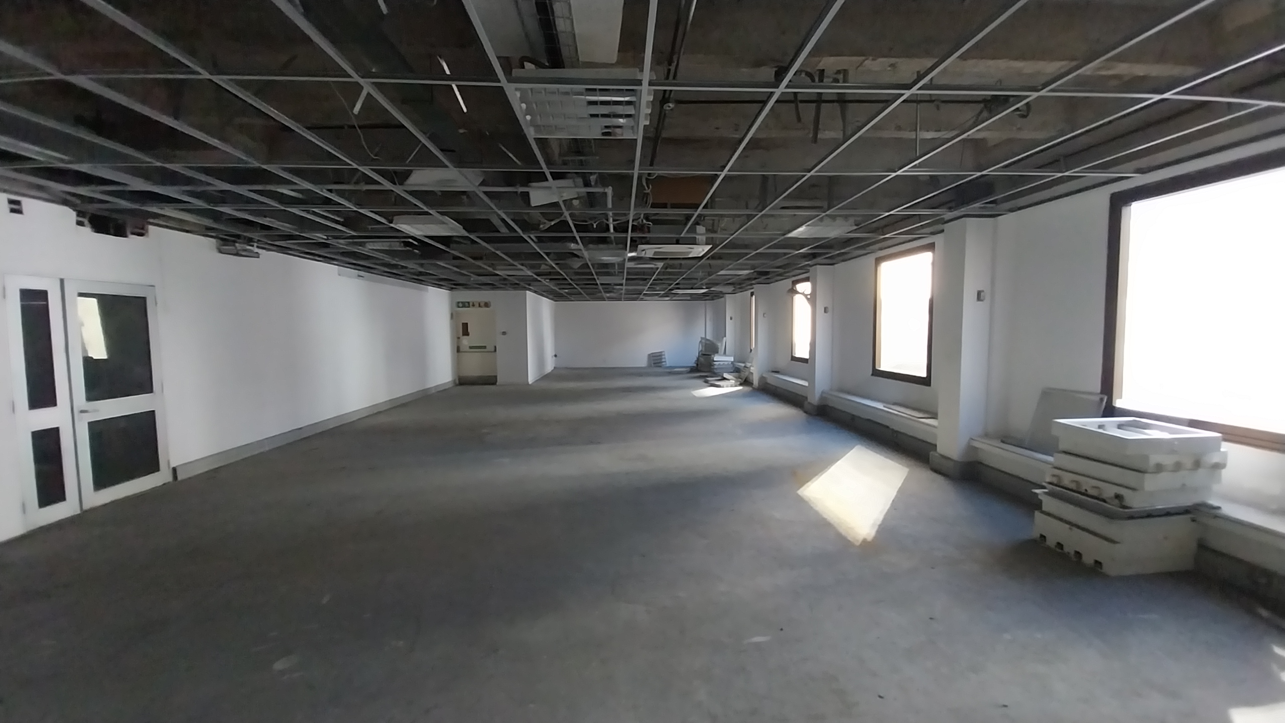 297m² Office Space to rent at Matador Centre in Cape Town CBD
