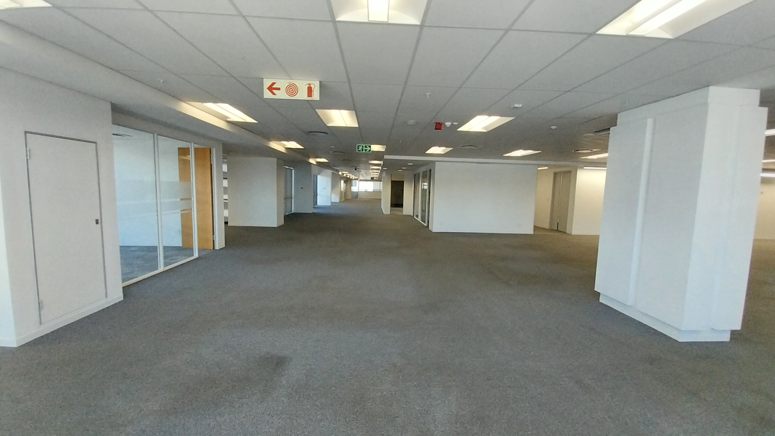 2 051m² Office Space to rent at Roggebaai Place in Foreshore