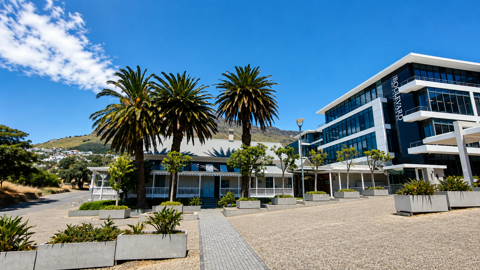 5 141m² Office Space to rent at The Boulevard Office Park in Woodstock