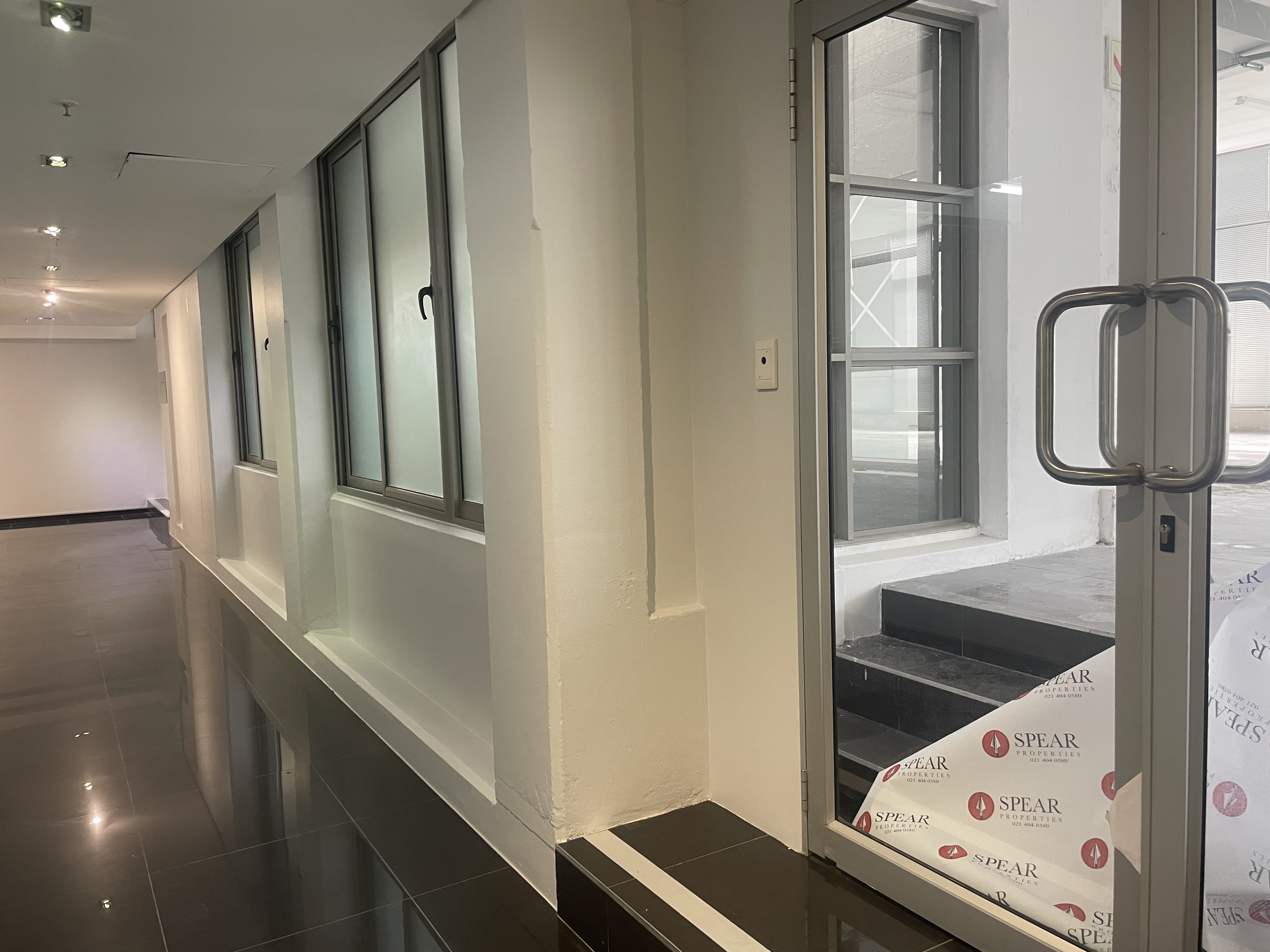 241m² Office Space to rent at Upper East Side in Salt River