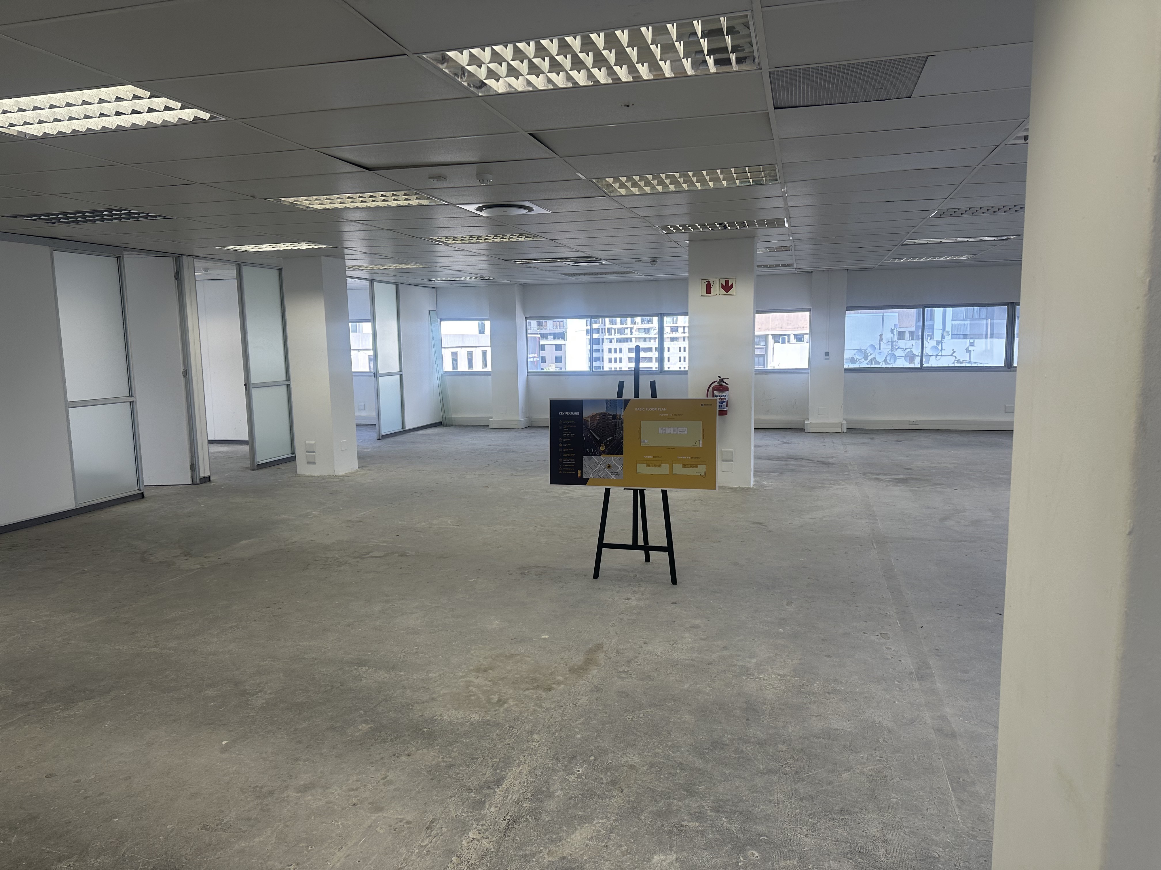 1 415m² Office Space to rent at 14 Long Street in Cape Town CBD