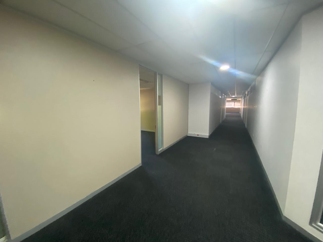 924m² Office Space to rent at Golf Park in Mowbray