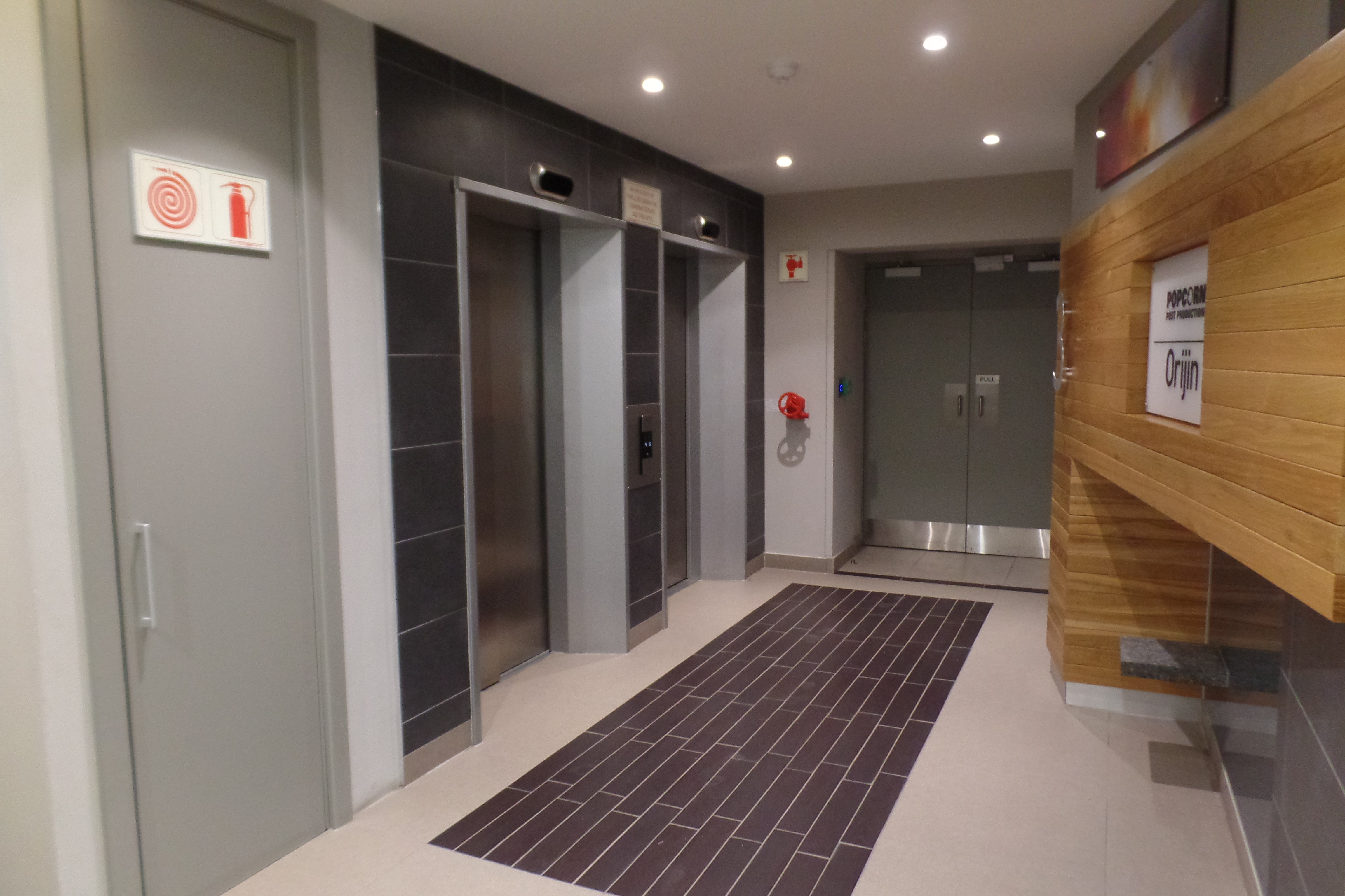 Office Space to rent at 19 Louis Gradner in Foreshore