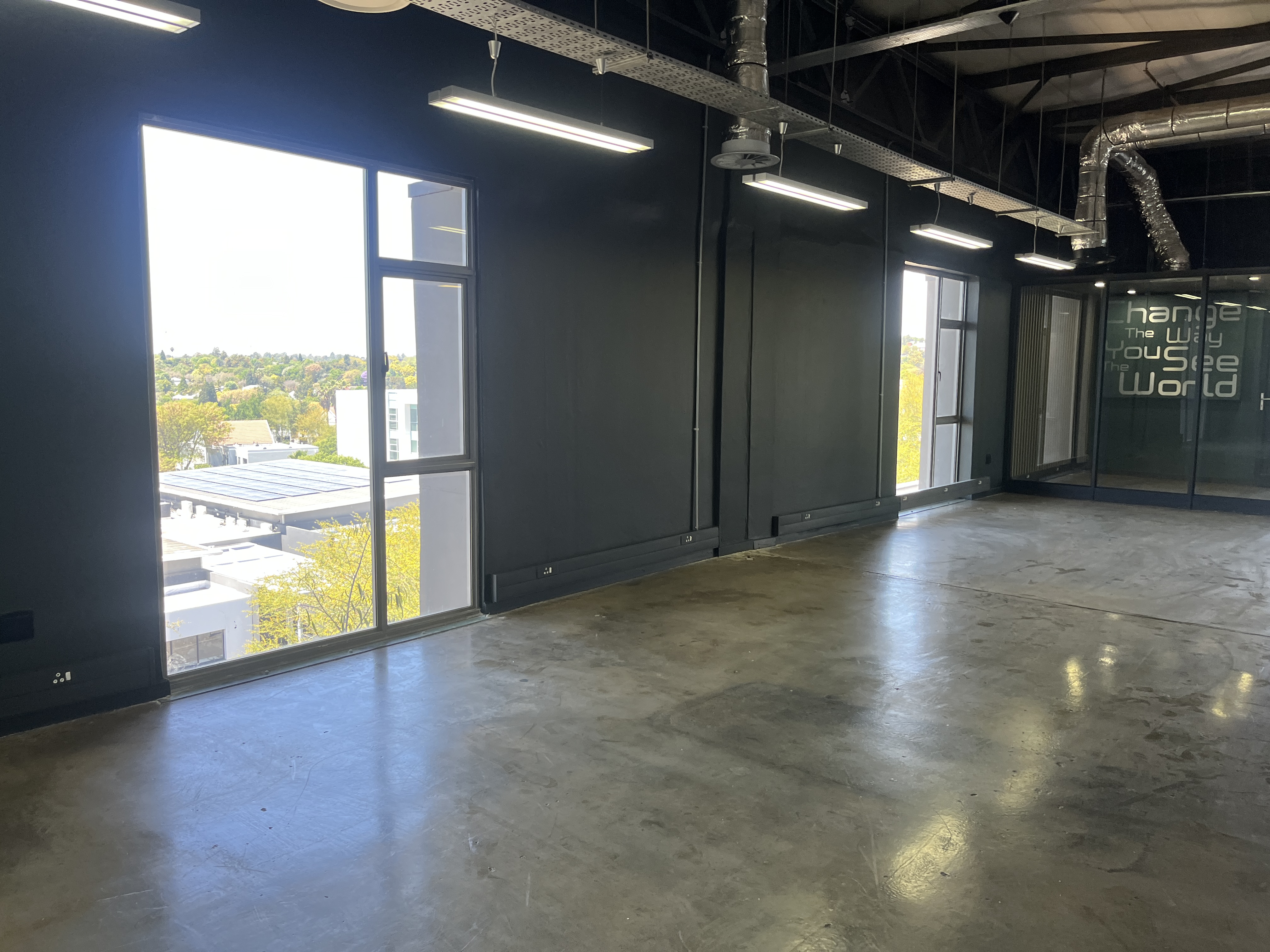 267m² Office Space to rent at Design Quarter Retail Offices in Fourways