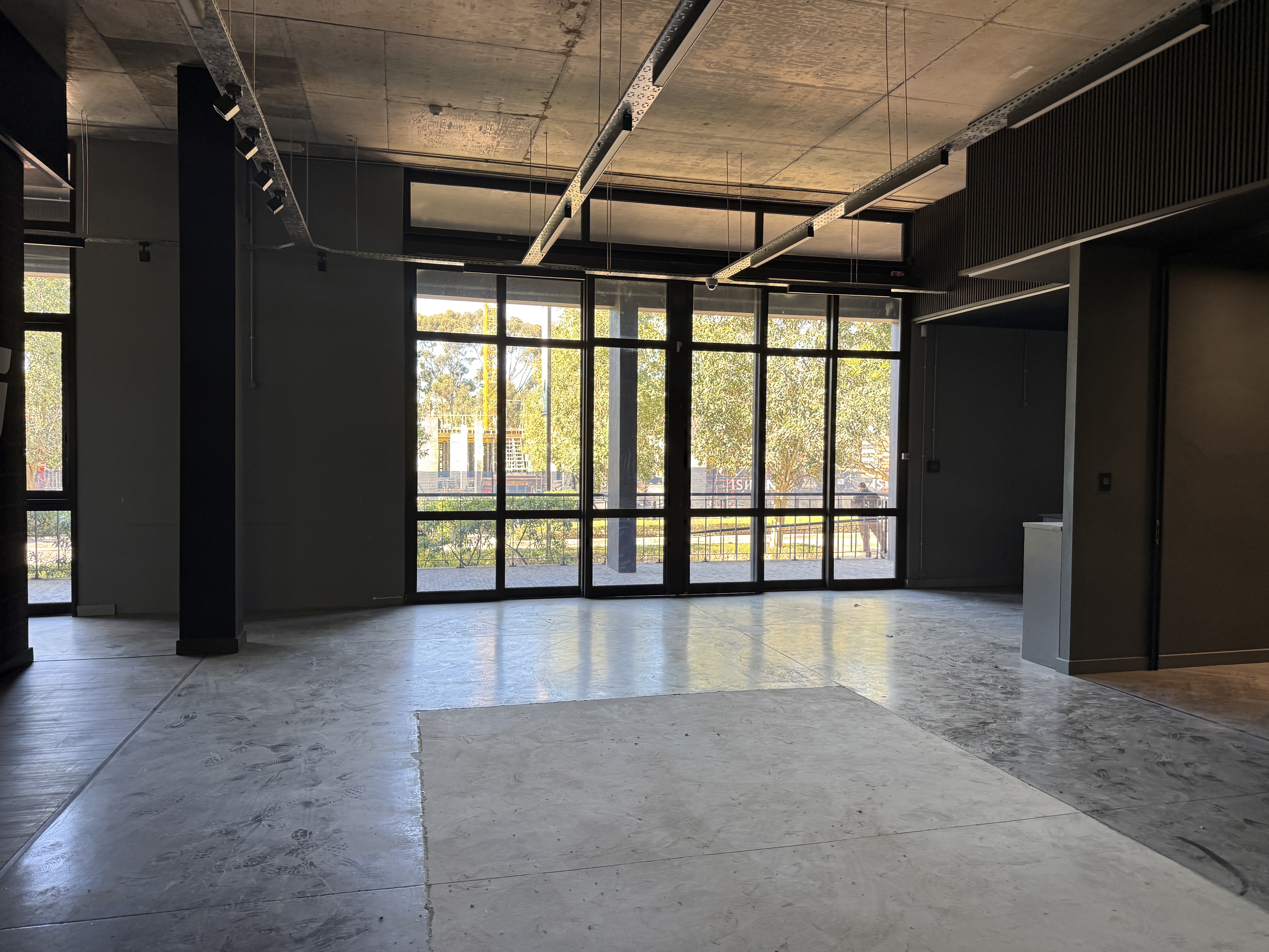 330m² Office Space to rent at Devonbosch - Stellenbosch in Devonbosch Precinct