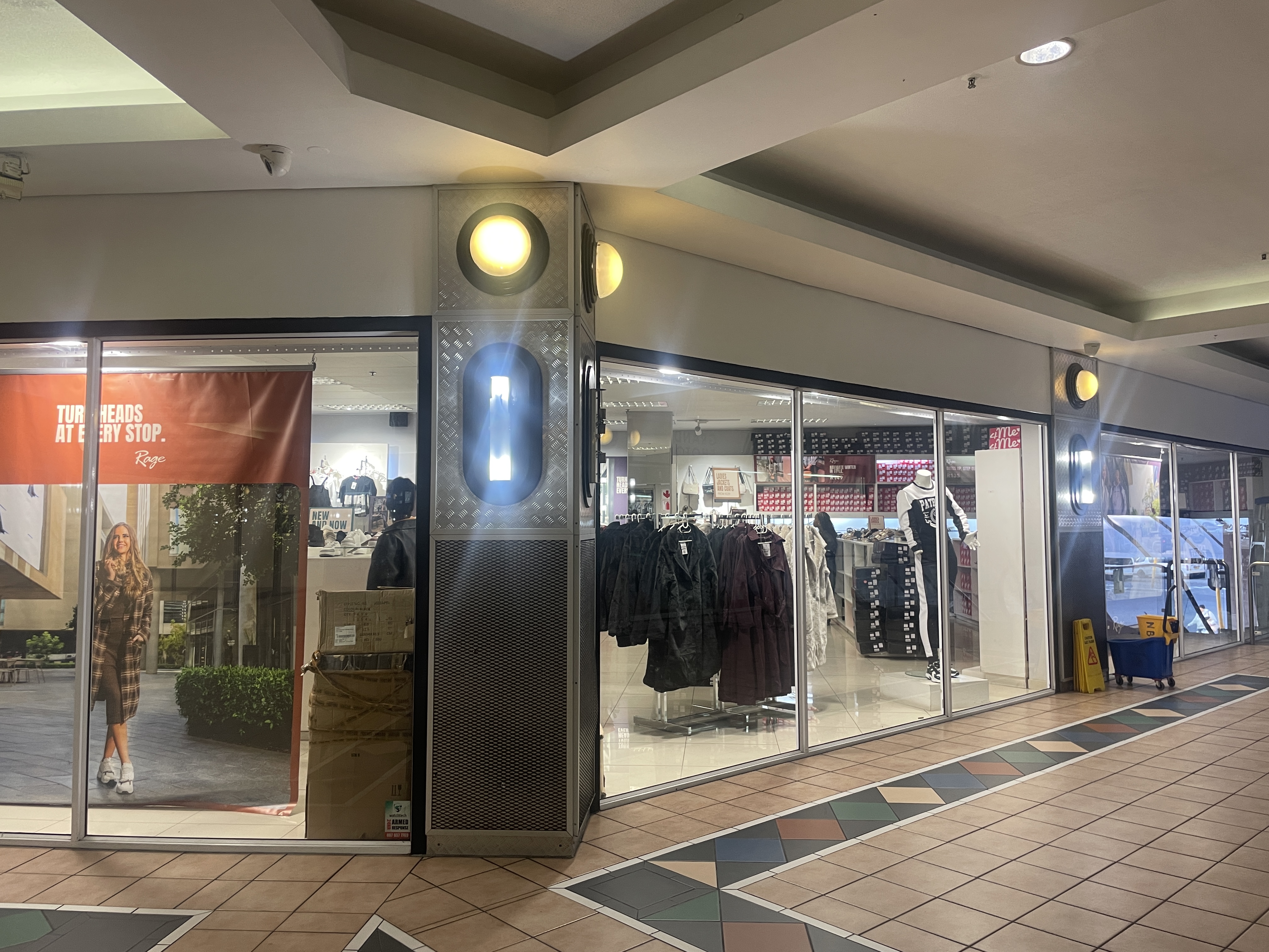 242m² Retail Shops to rent at Grand Central Shopping Centre in Cape Town CBD