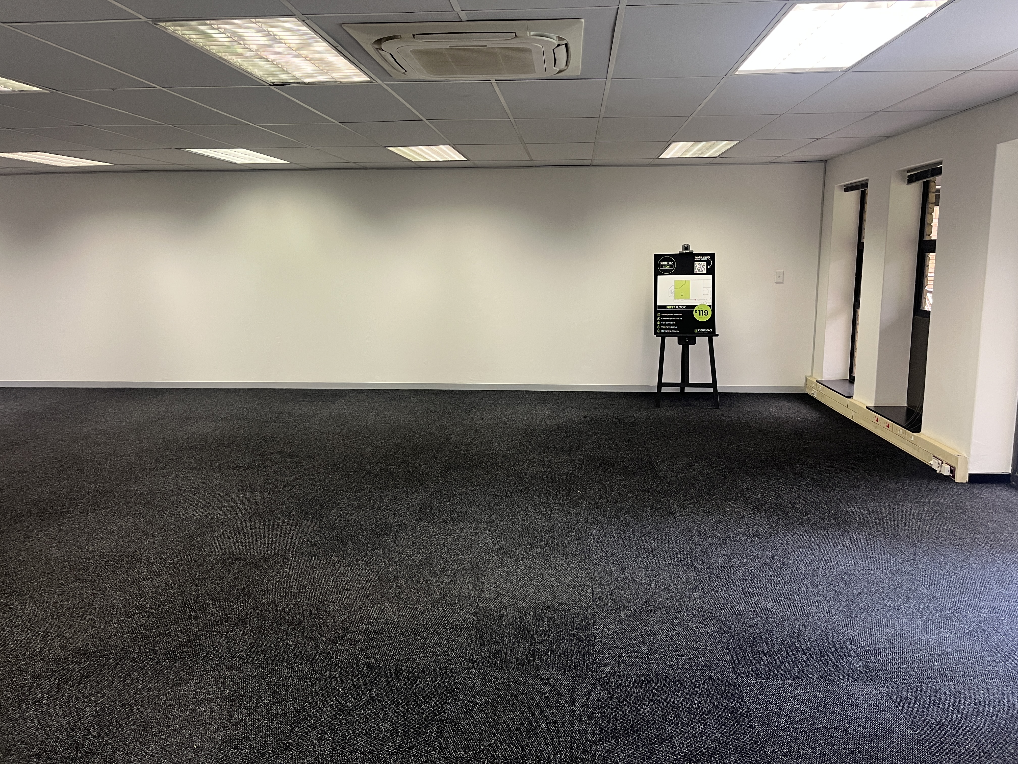 150m² Office Space to rent at Hurlingham Office Park in Hurlingham