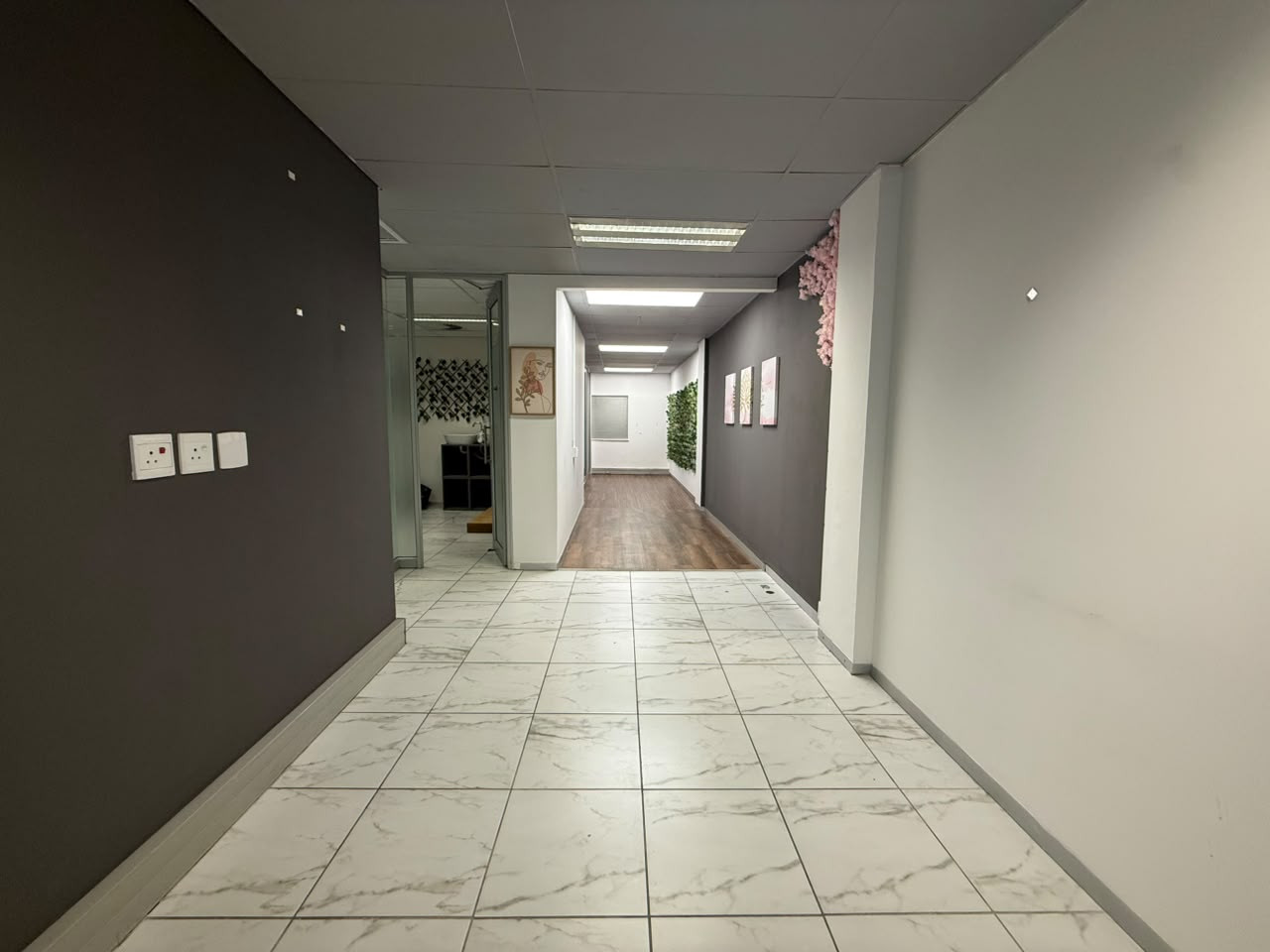 116m² Office Space to rent at Hyde Park House in Century City
