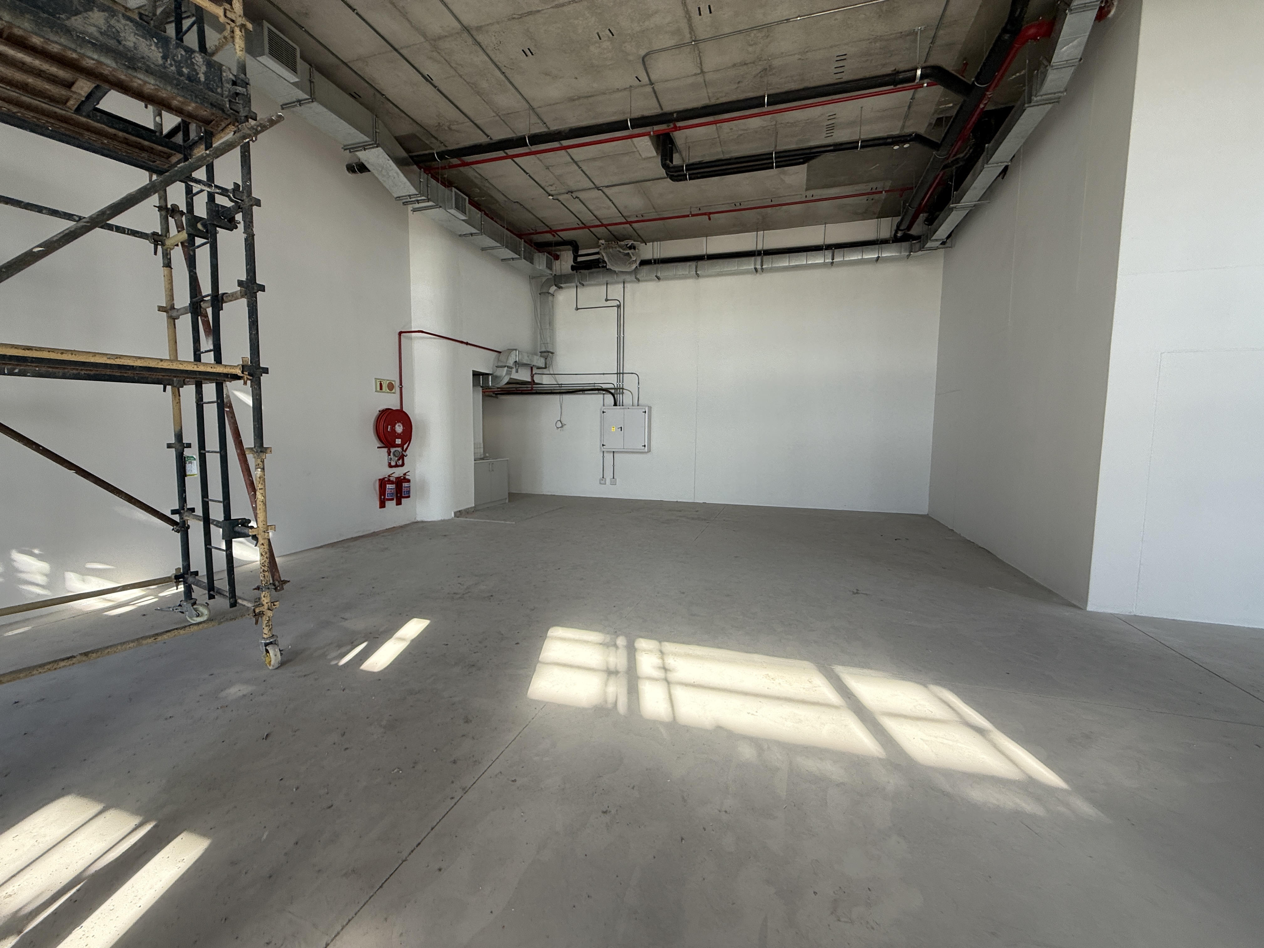 Retail Shops to rent at Maritime Place in Paarden Eiland
