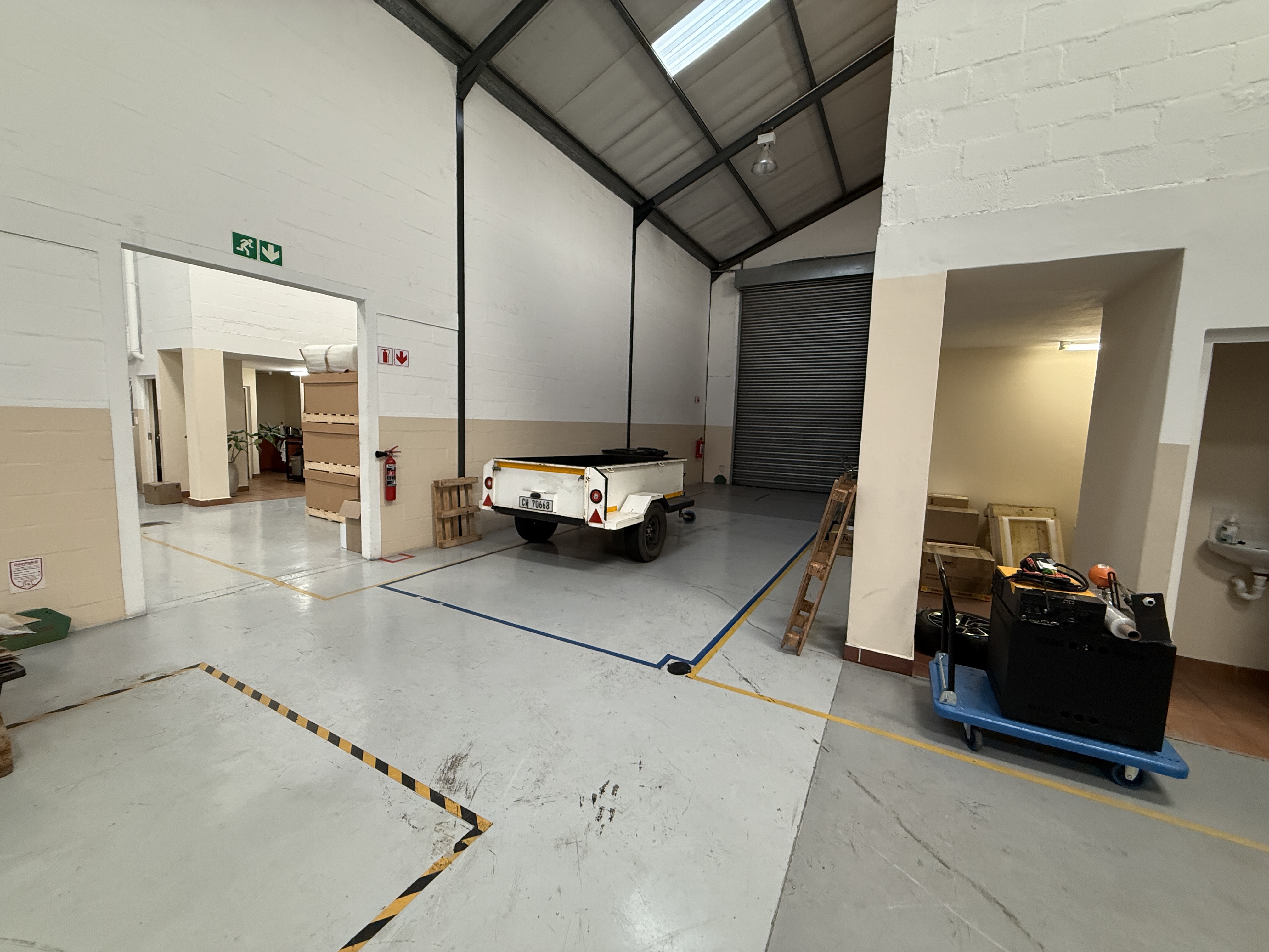 259m² Warehouse to rent at Meerlust Park - Asla Park in Strand