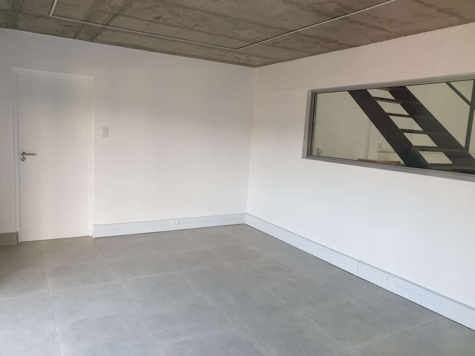 Warehouse to rent at Riverside Business Park in Somerset West