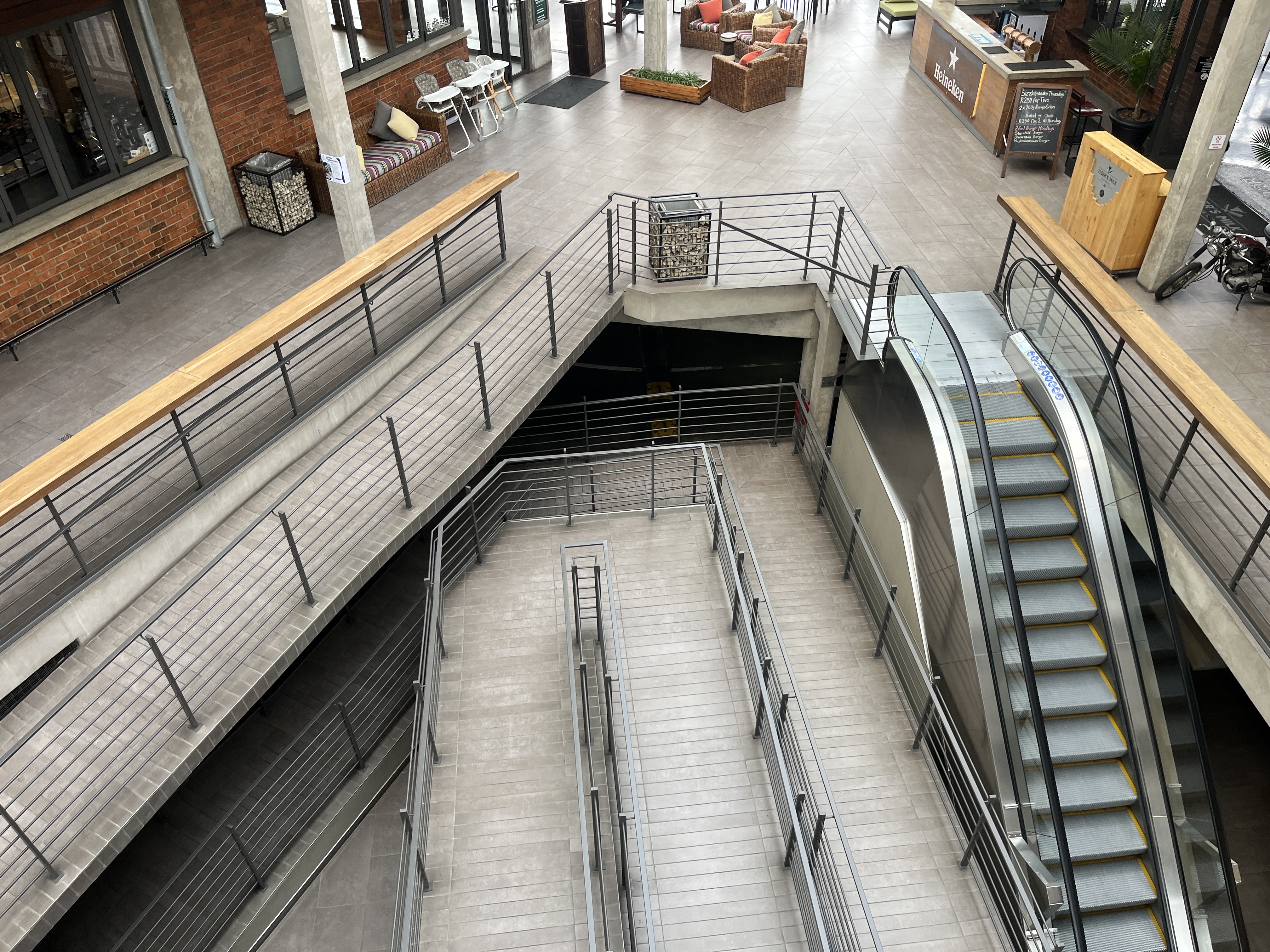Office Space to rent at Riverside Junction in Bryanston