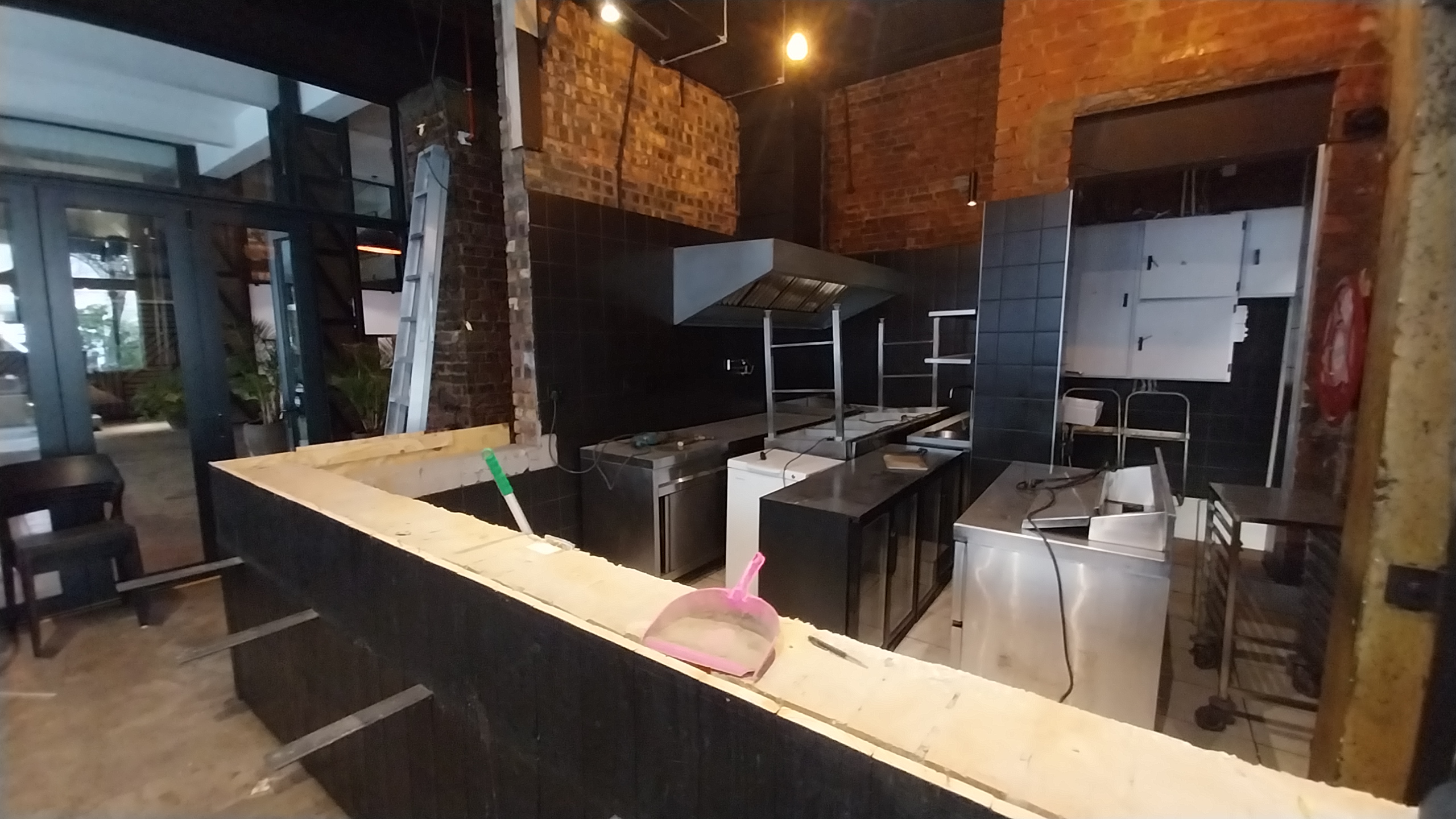 Retail Shops to rent at Speakers Corner - 31 Parliament Street in Cape Town CBD