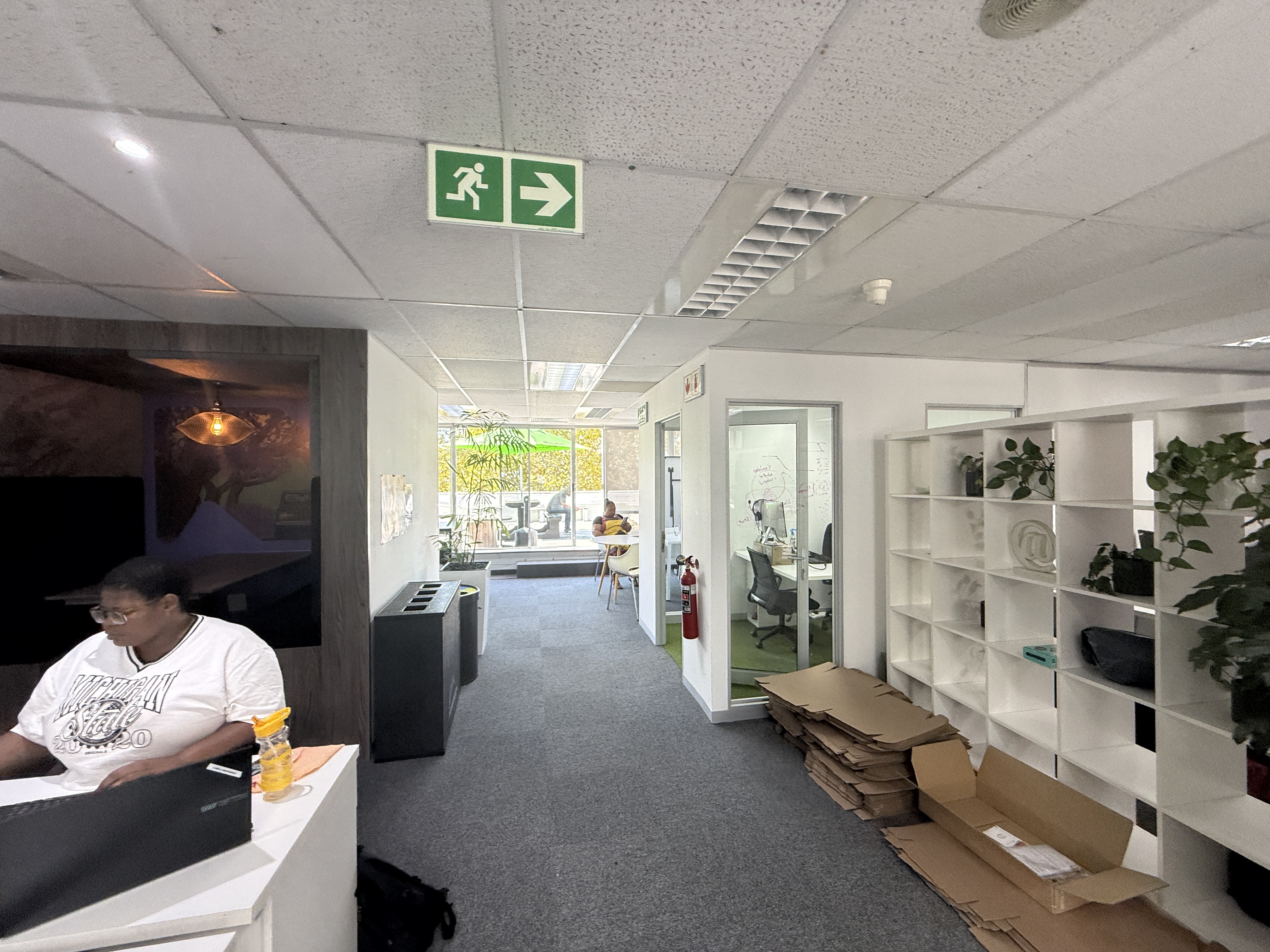 653m² Office Space to rent at Sunclare in Claremont