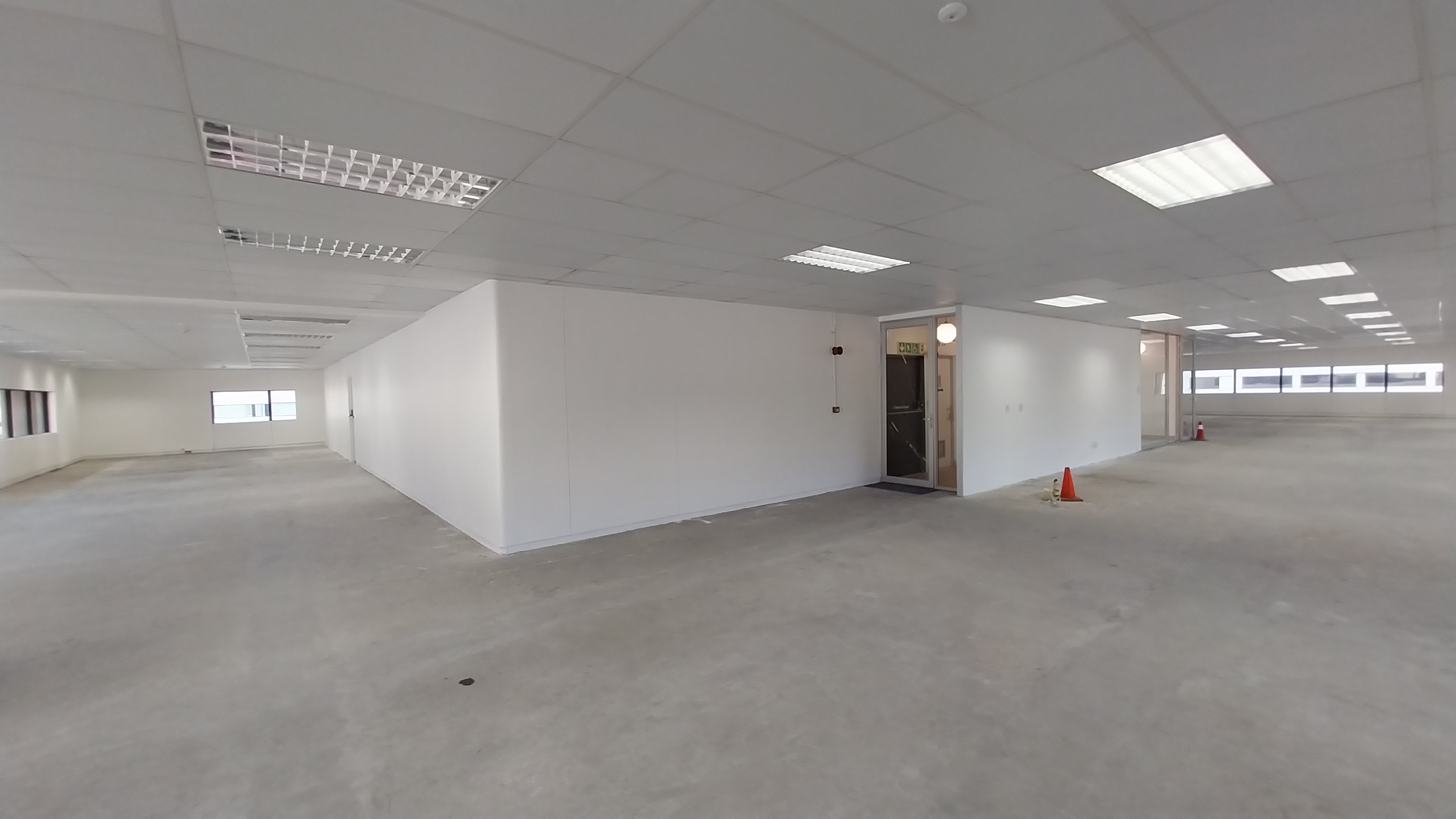 354m² Office Space to rent at The Box in Cape Town CBD
