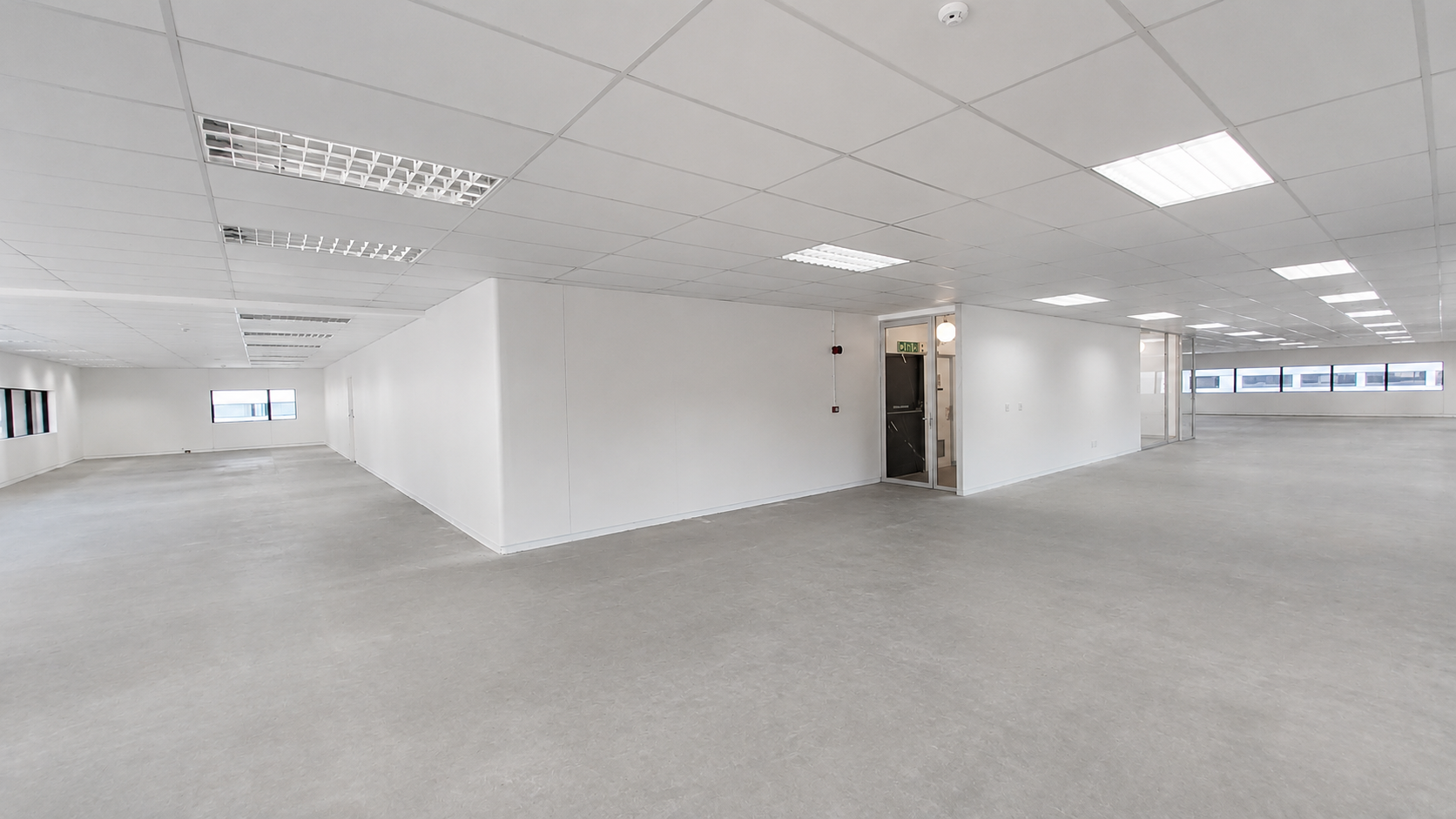 956m² Office Space to rent at The Box in Cape Town CBD