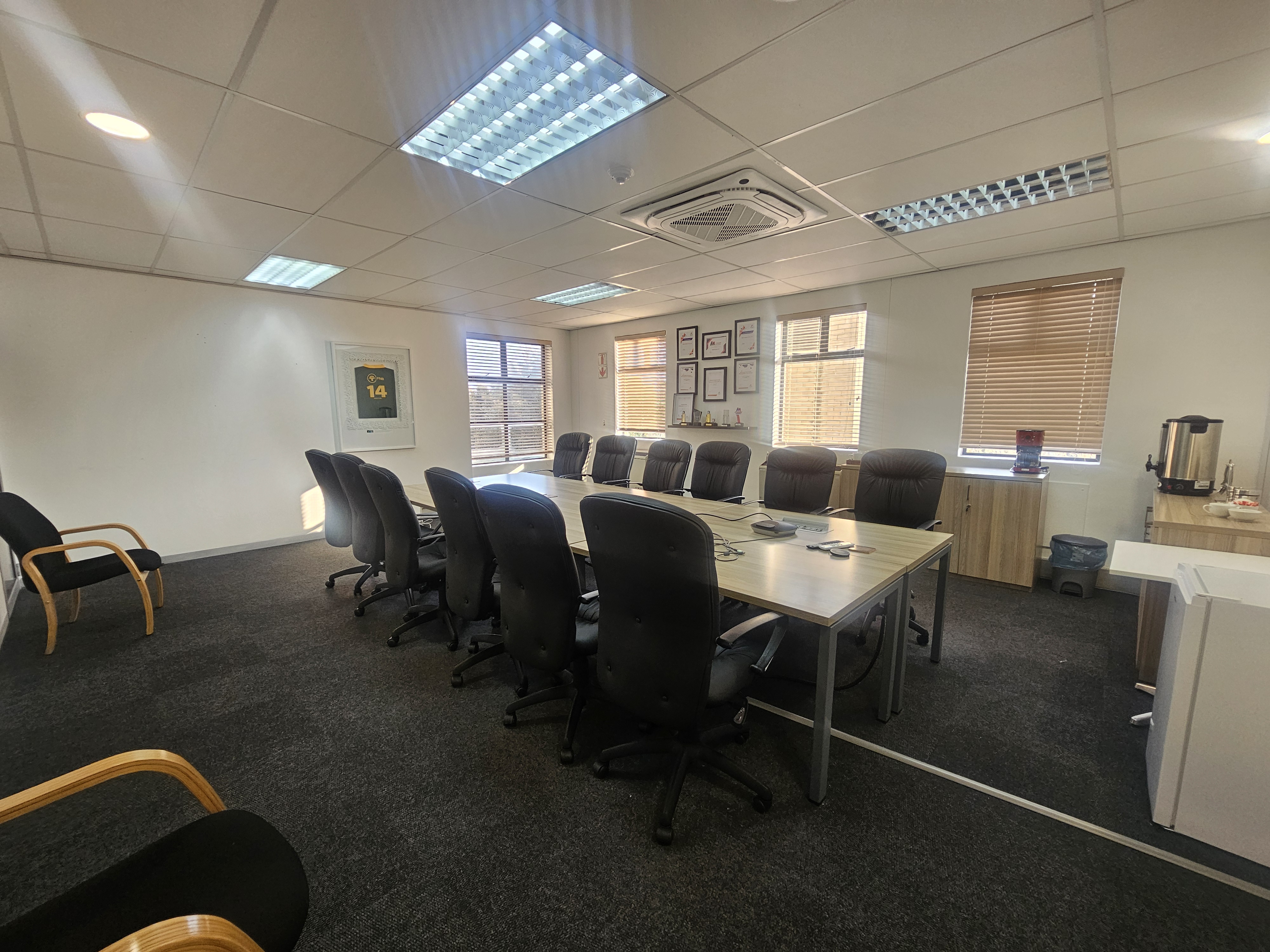 684m² Office Space to rent at Waterside Place in Tyger Valley