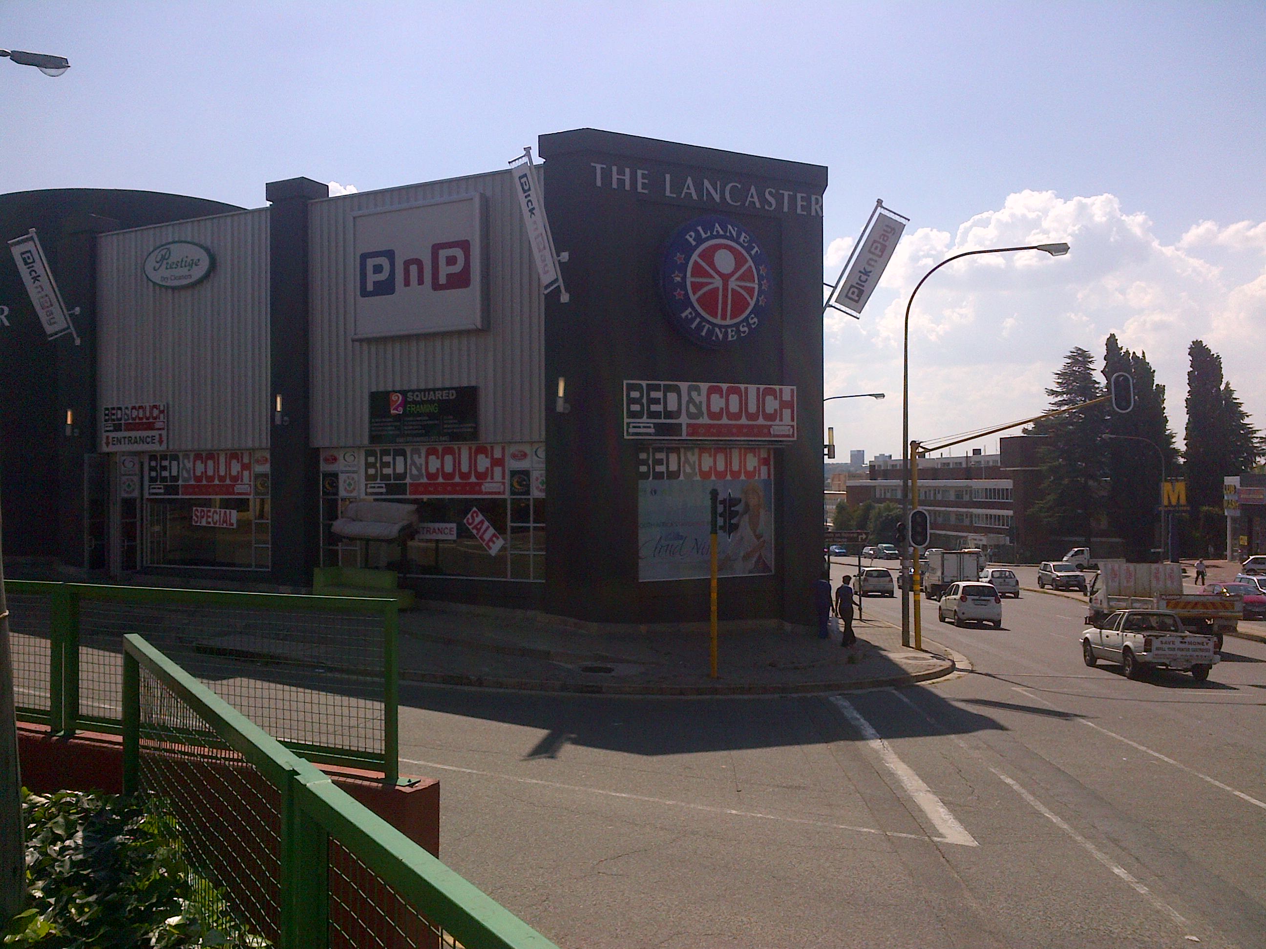 Retail Shops to rent at The Lancaster Centre in Craighall Park