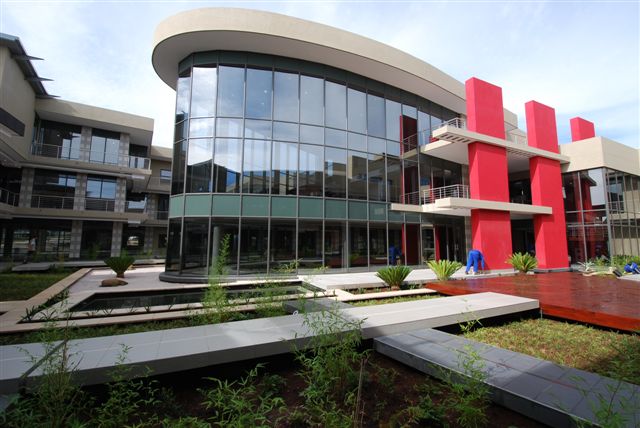 86m² Office Space to rent at Eco Court in Highveld Techno Park