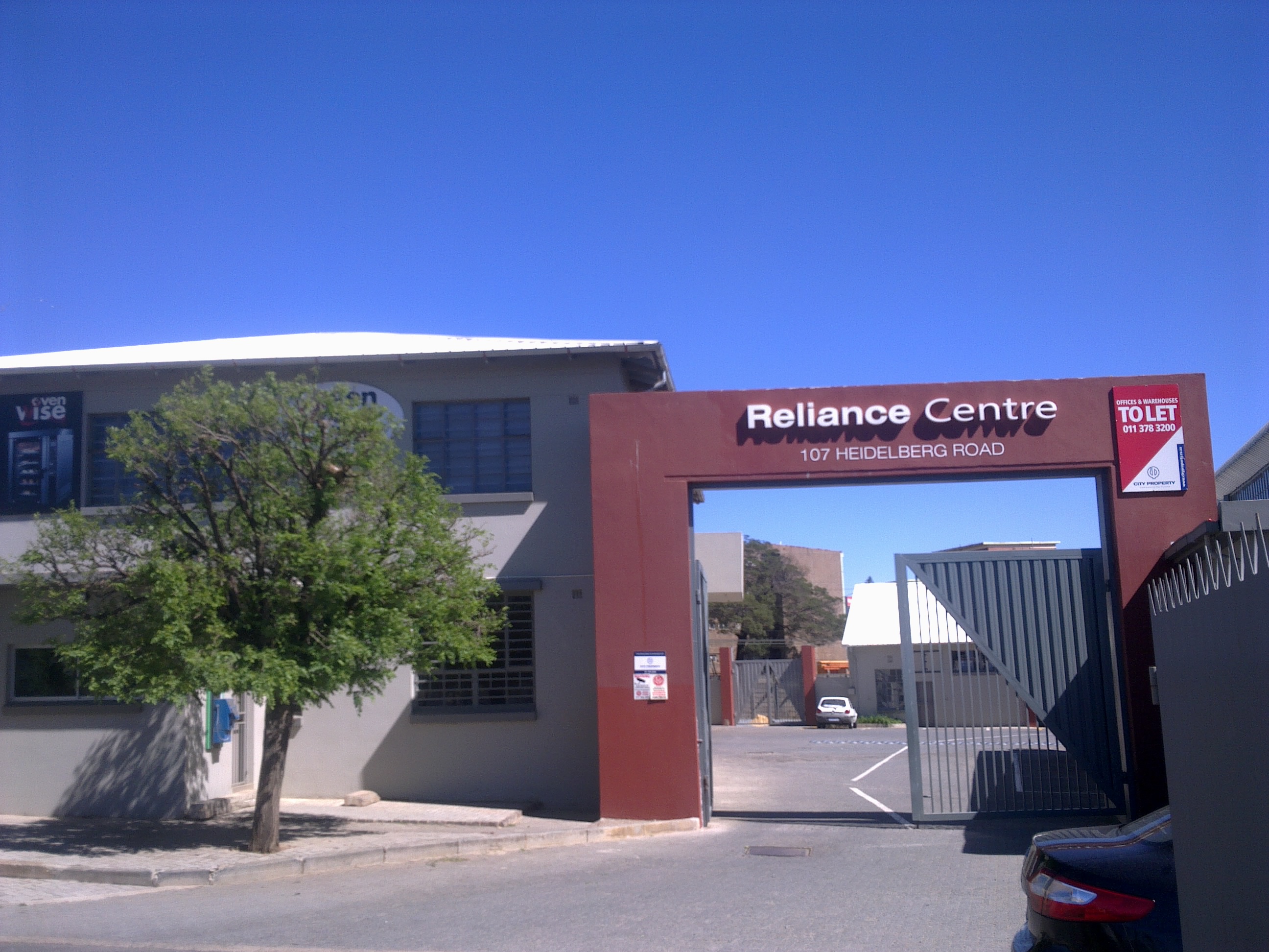 Warehouse to rent at Reliance Centre in City Deep