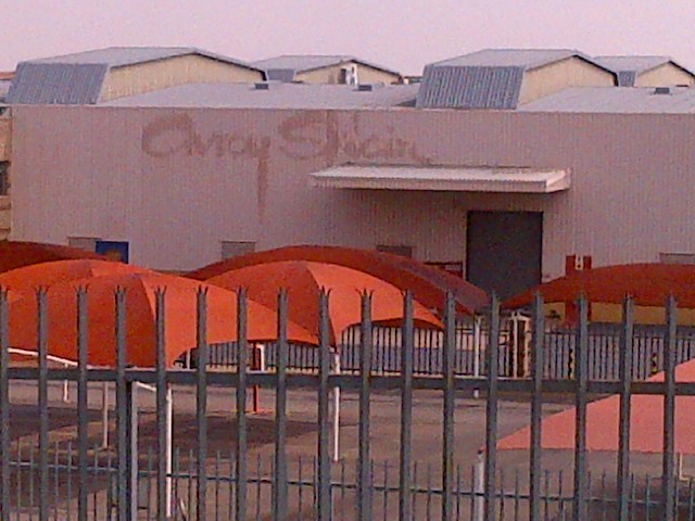 Warehouse to rent at Avroy Shlain Cosmetics in Halfway House
