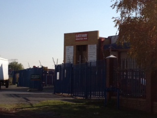 Warehouse to rent at Gateway Industrial Park in Jet Park