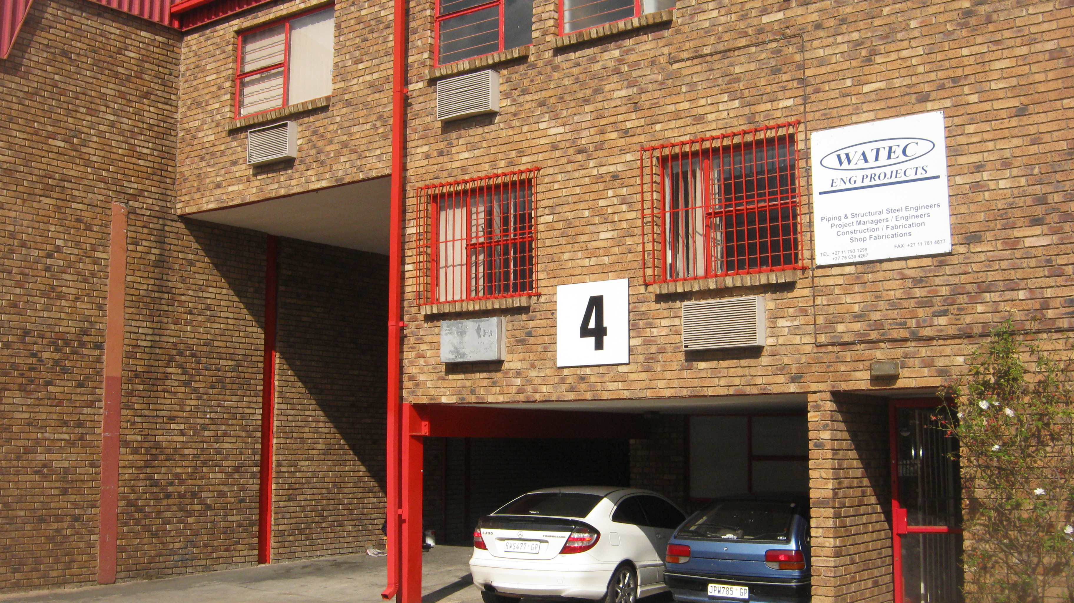Warehouse to rent at Strijdom Park Gardens in Strijdompark