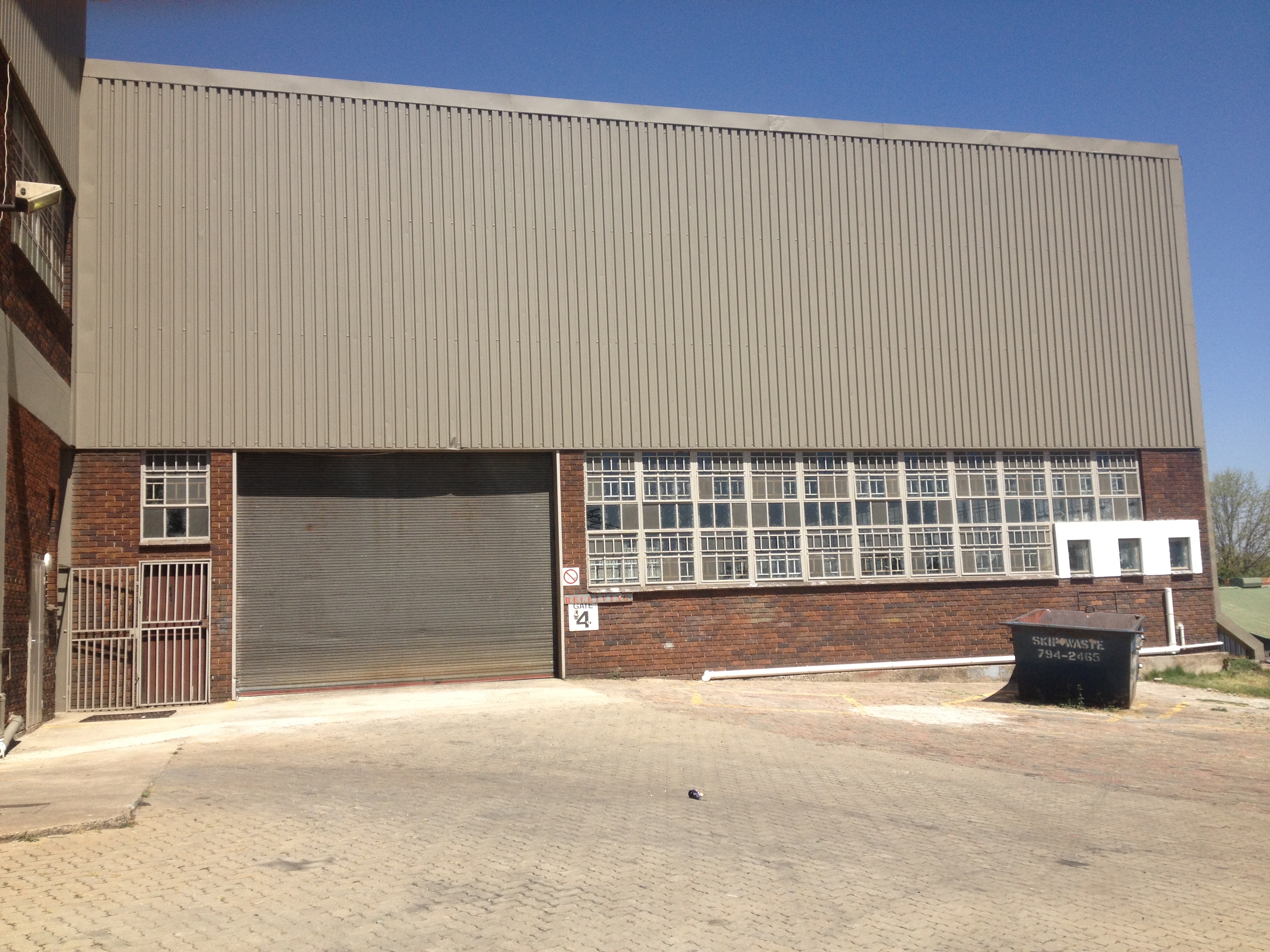 1 908m² Warehouse to rent at Meadowbrook in Meadowbrook
