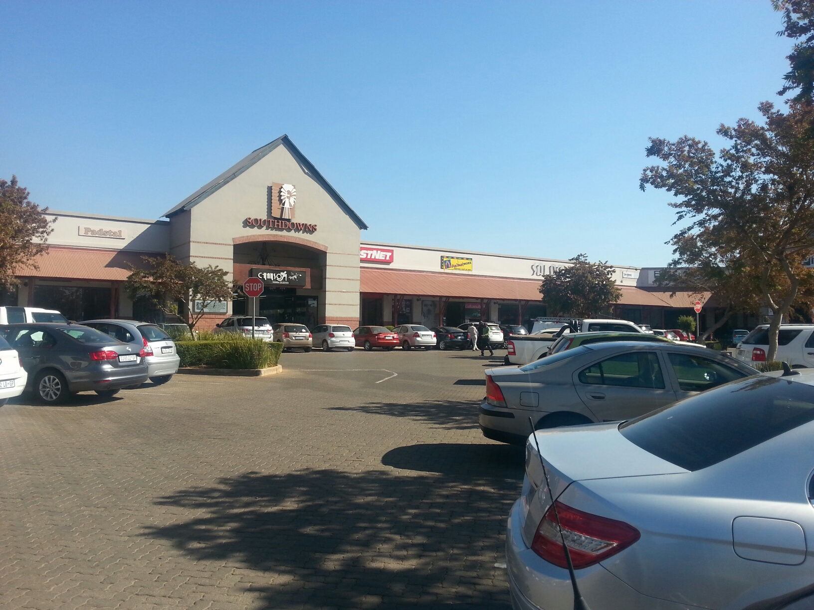 160m² Retail Shops to rent at Southdowns Shopping Centre in Southdowns