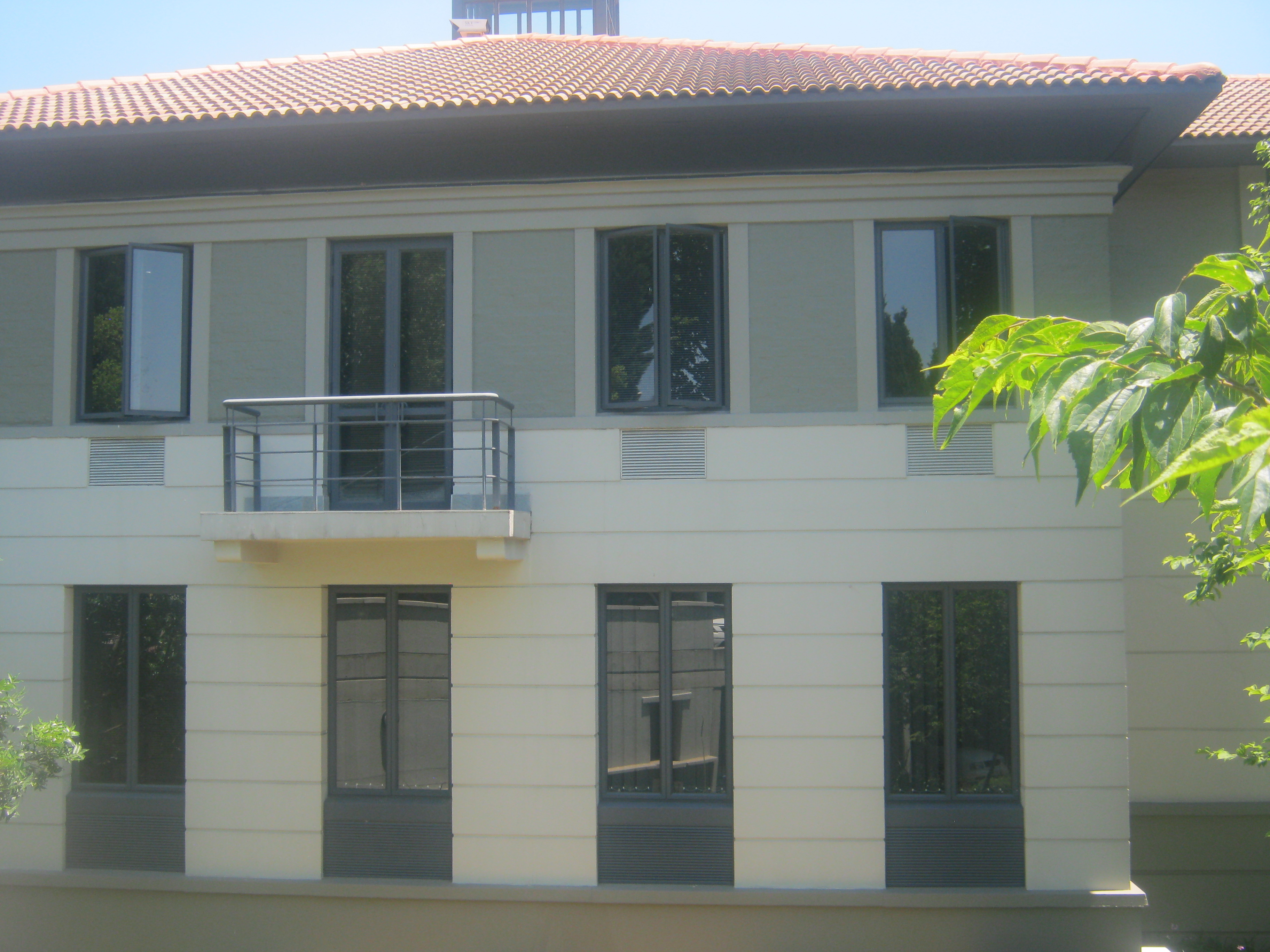 556m² Office Space to rent at Grayston Office Park in Sandown JHB