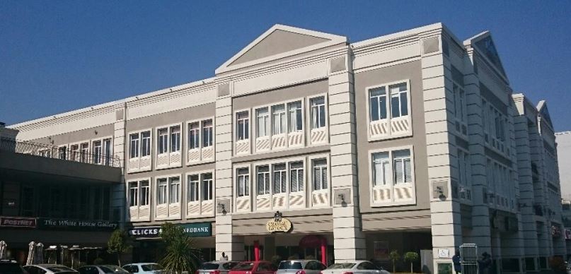 291m² Retail Shops to rent at 204 Oxford Road in Illovo