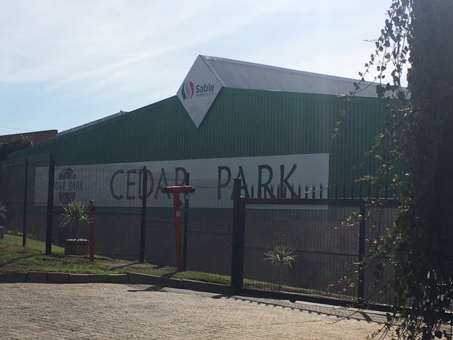 379m² Warehouse to rent at Cedar Industrial Park in Strijdompark