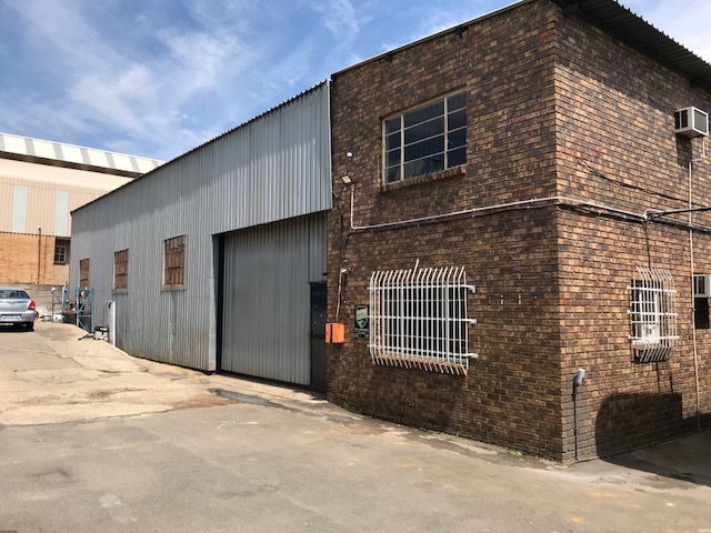 Warehouse to rent at 103 Terrace Road in Sebenza