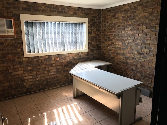 Warehouse to rent at 103 Terrace Road in Sebenza