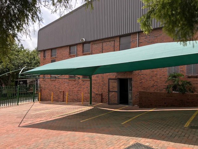 336m² Warehouse to rent at Sandton Commercial  Village in Eastgate