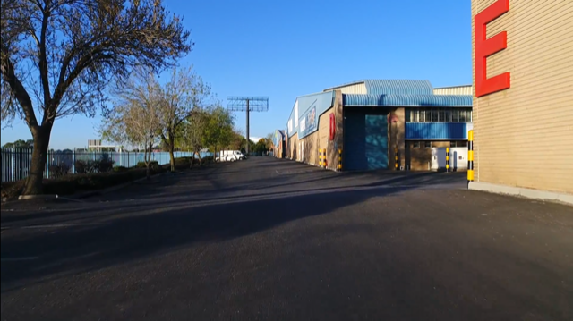 350m² Warehouse to rent at Route 24 - A in Meadowdale
