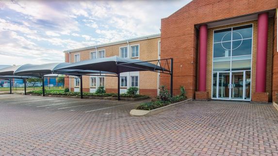 261m² Office Space to rent at Corporate Park South (22 Reedbuck Crescent) in Midrand