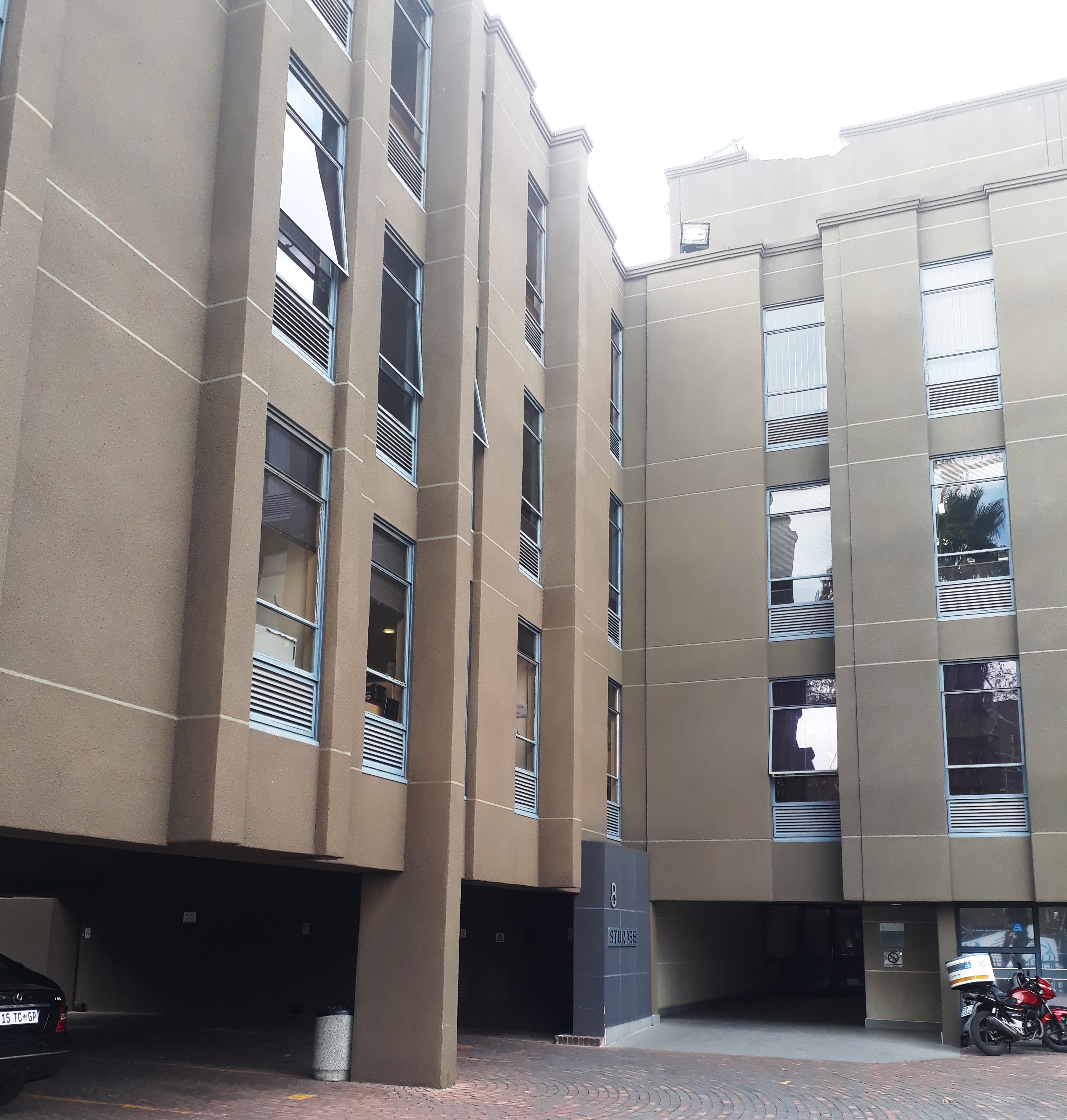 Office Space to rent at 8 Sturdee in Rosebank JHB