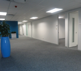 107m² Office Space to rent at 165 West Street in Sandton Central