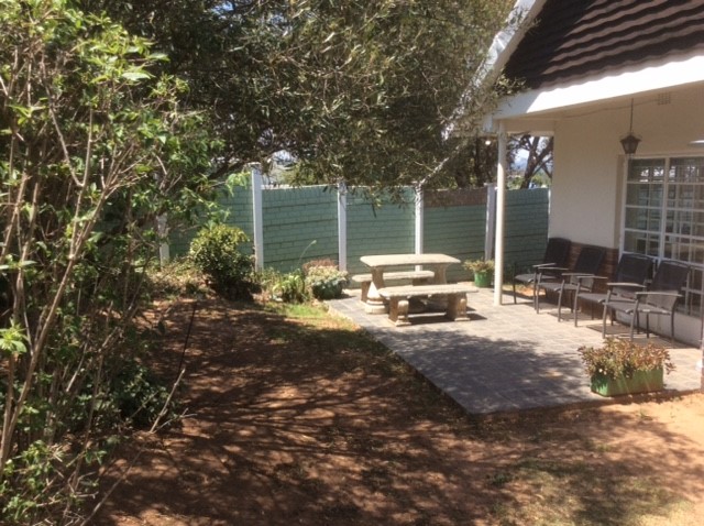 Office Space to rent at Jan Smuts in Parktown North