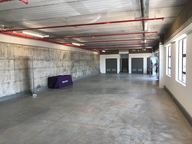 Warehouse to rent at Growthpoint Industrial Estate in Meadowdale
