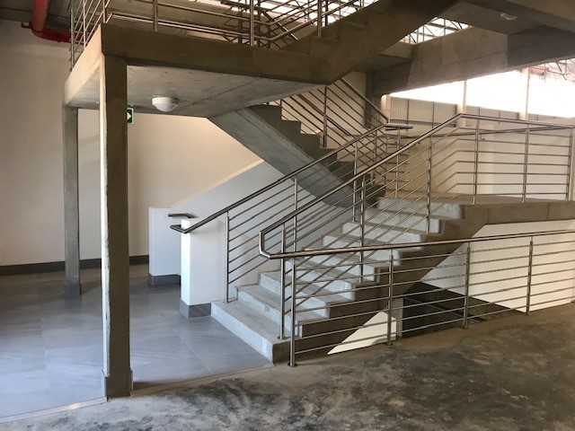 Warehouse to rent at Growthpoint Industrial Estate in Meadowdale