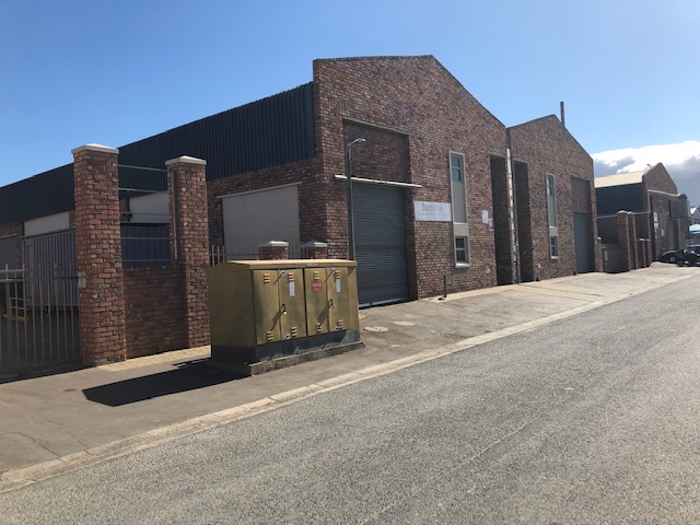 Warehouse to rent at Clarkson Square in Strand