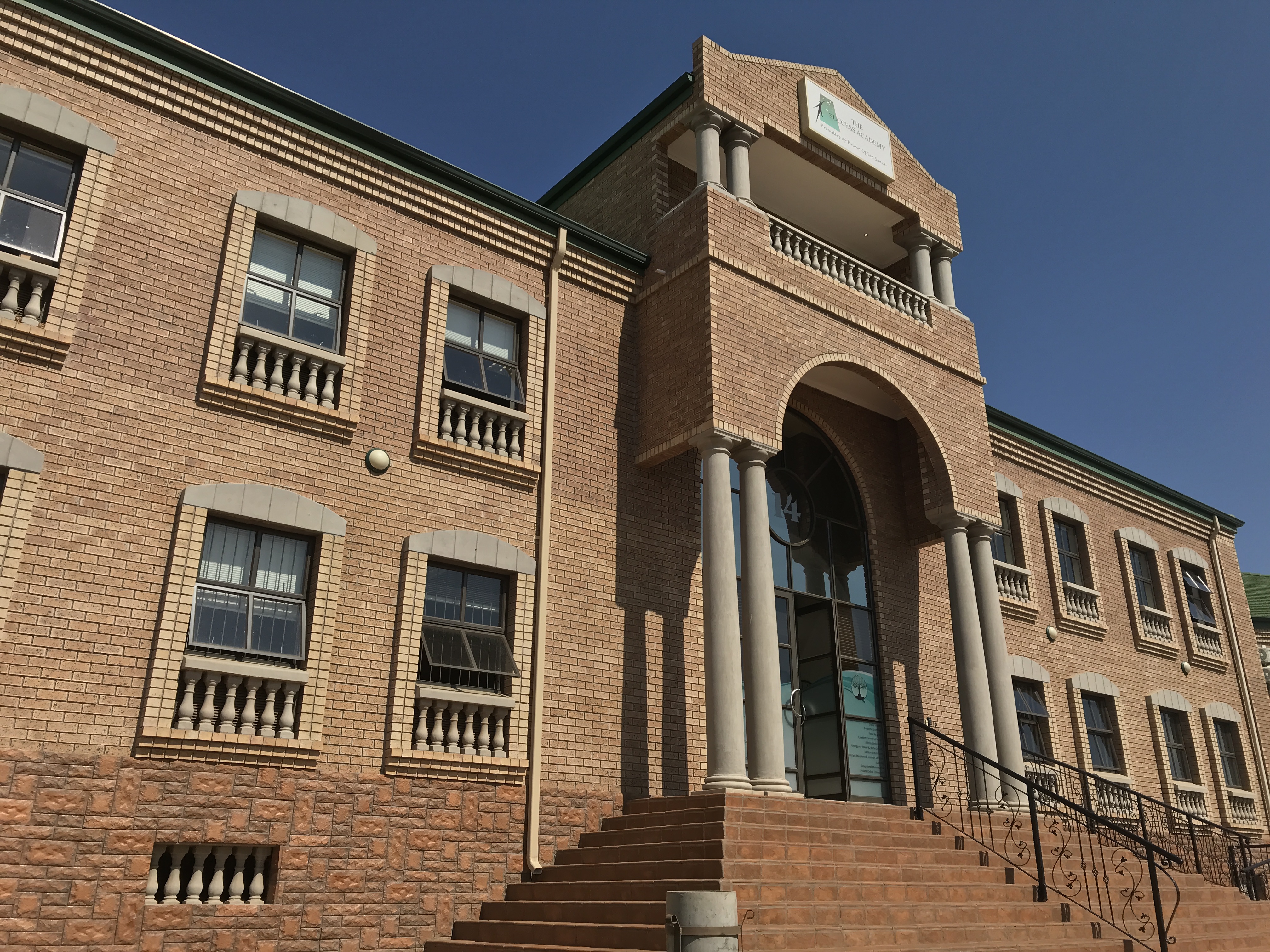 400m² Office Space to rent at Oxford Office Park (Highveld Techno Park) in Highveld Techno Park